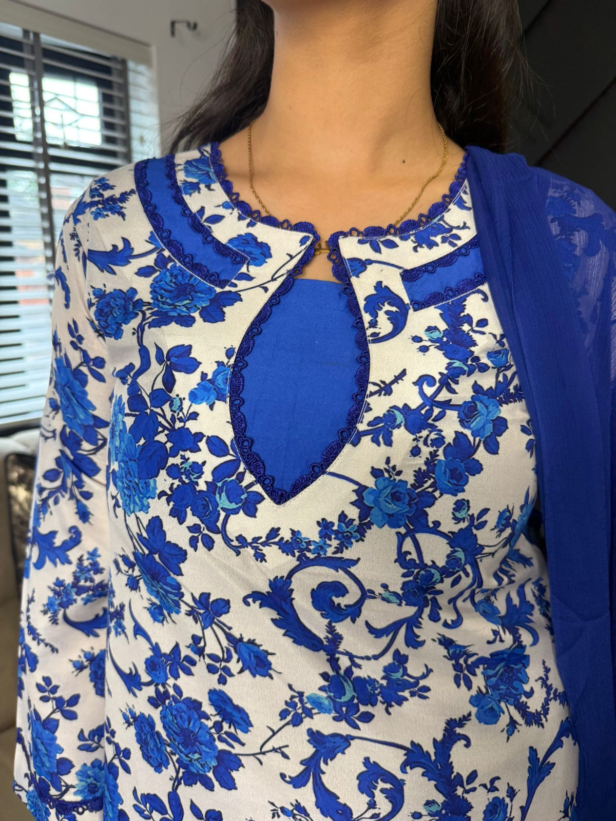 Lamisa 3pc Printed Suit With Plain Plazzo Trouser
