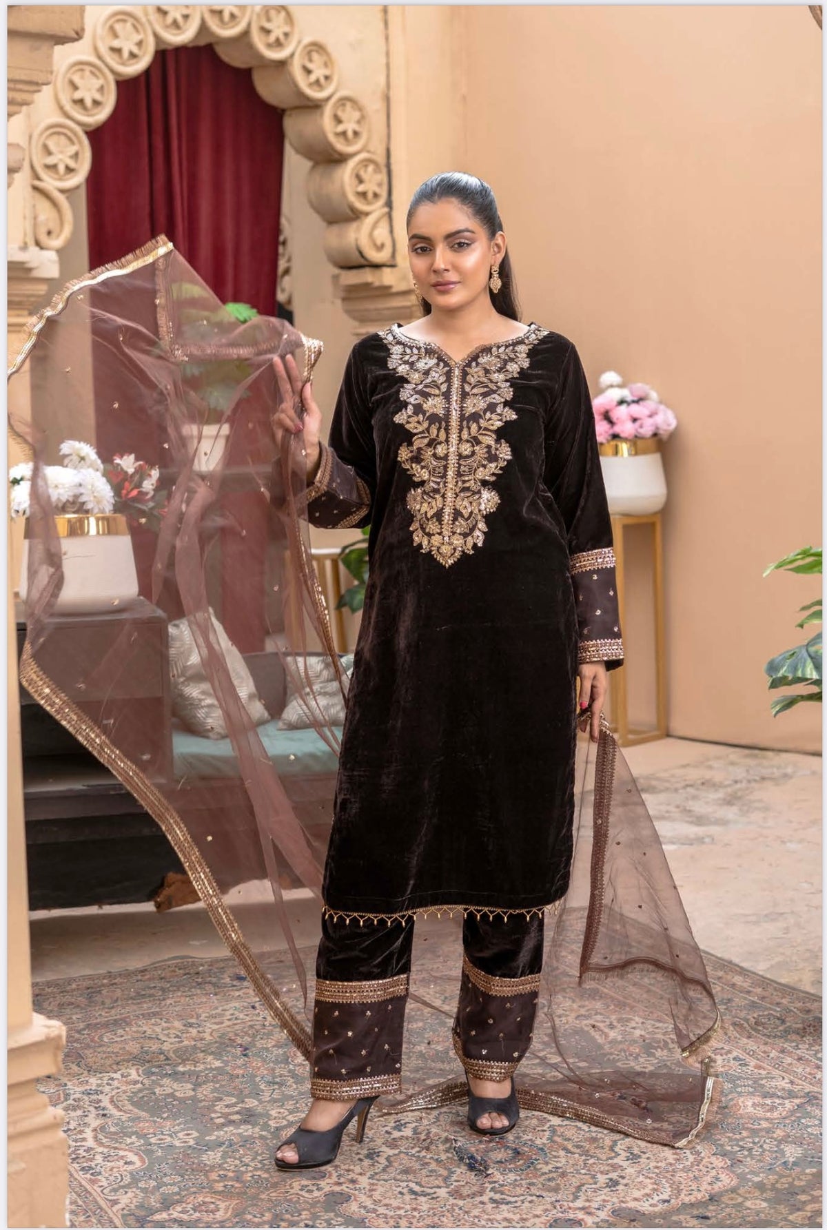Maheen 3pc Embroidered Velvet Suit With Organza Dupatta U2-C1