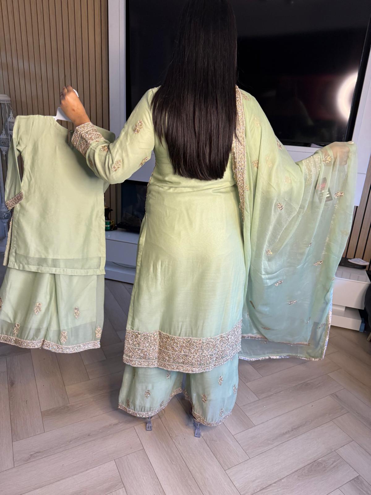 Manisba 3pc Mother & Daughter chiffon Suit With Plazzo