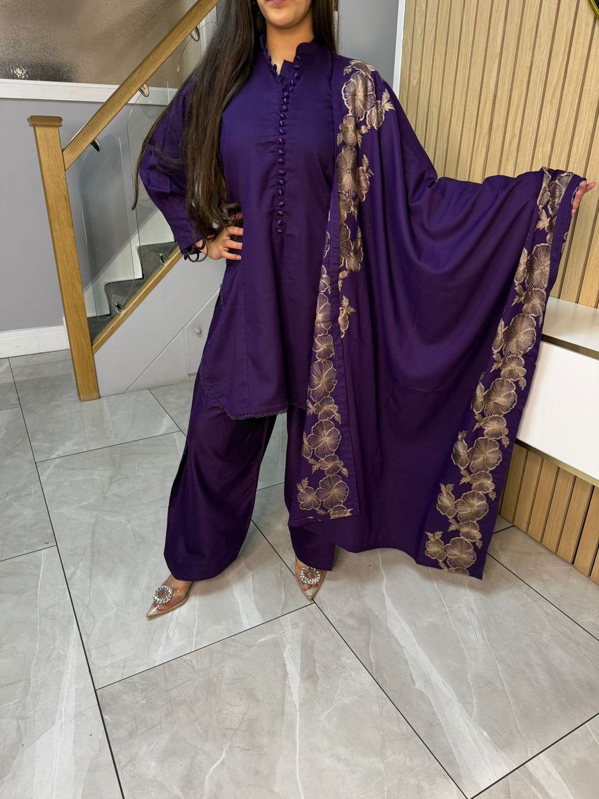 Noor Zahra 3pc Dhannak Suit With Embroidered Shawl