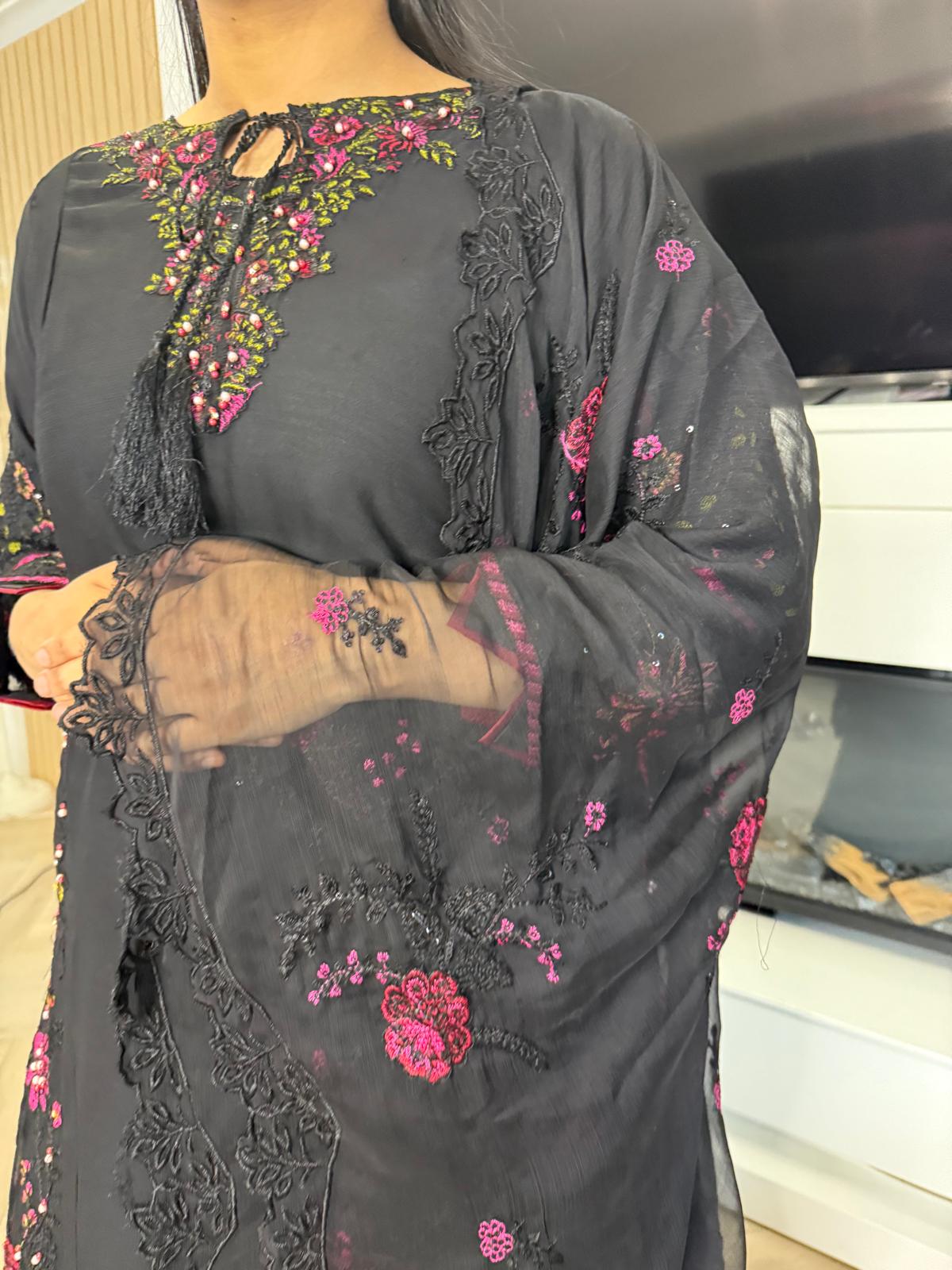 Atiqa Chiffon 3PC Suit With Organza Duppata