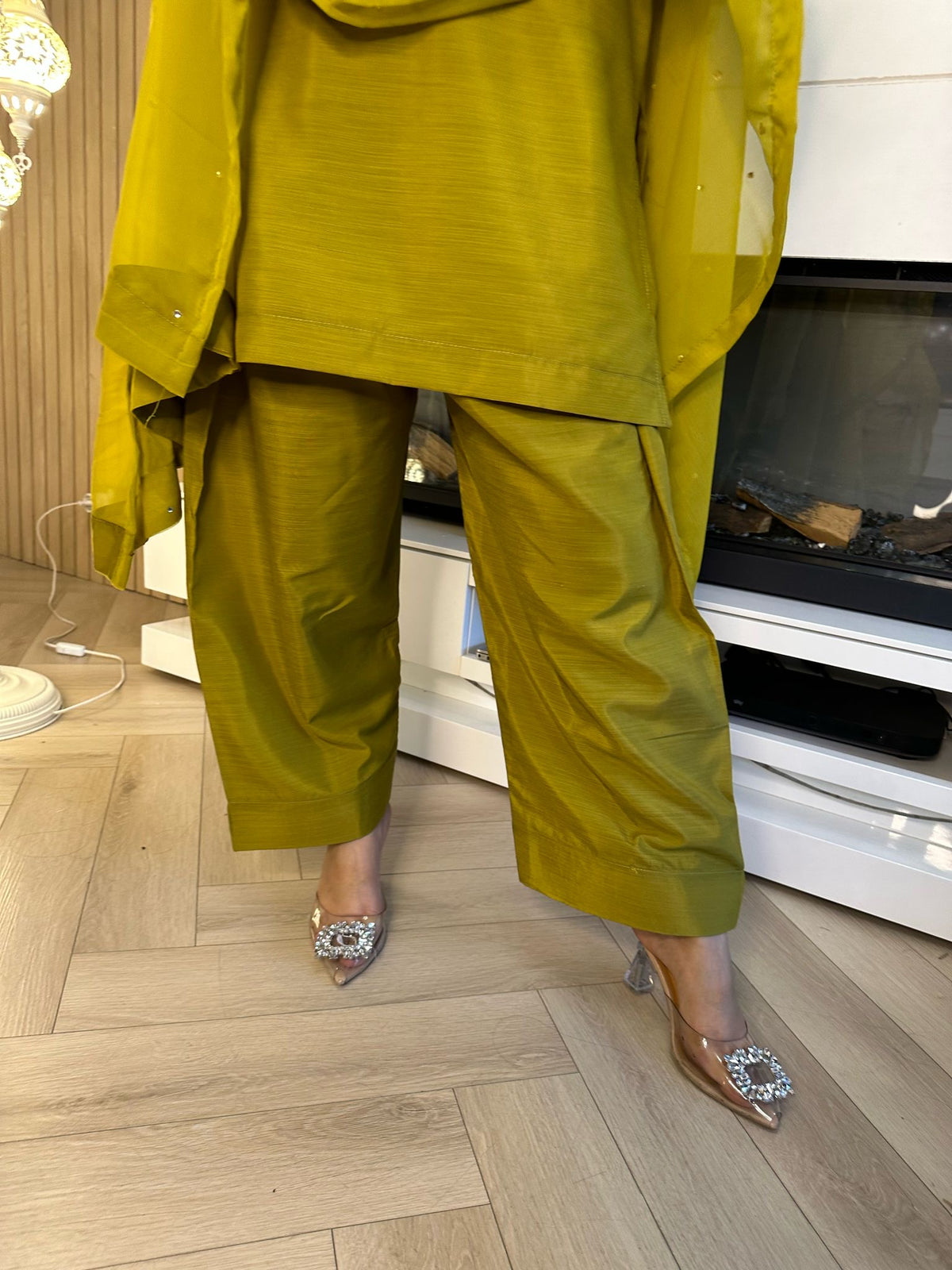 Keisha 3pc Plain Silk Farshi Shalwar