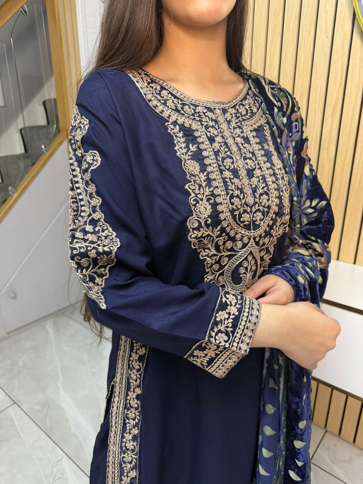 Asia 3pc Embroidered Dhanak Suit With Palachi Shawl