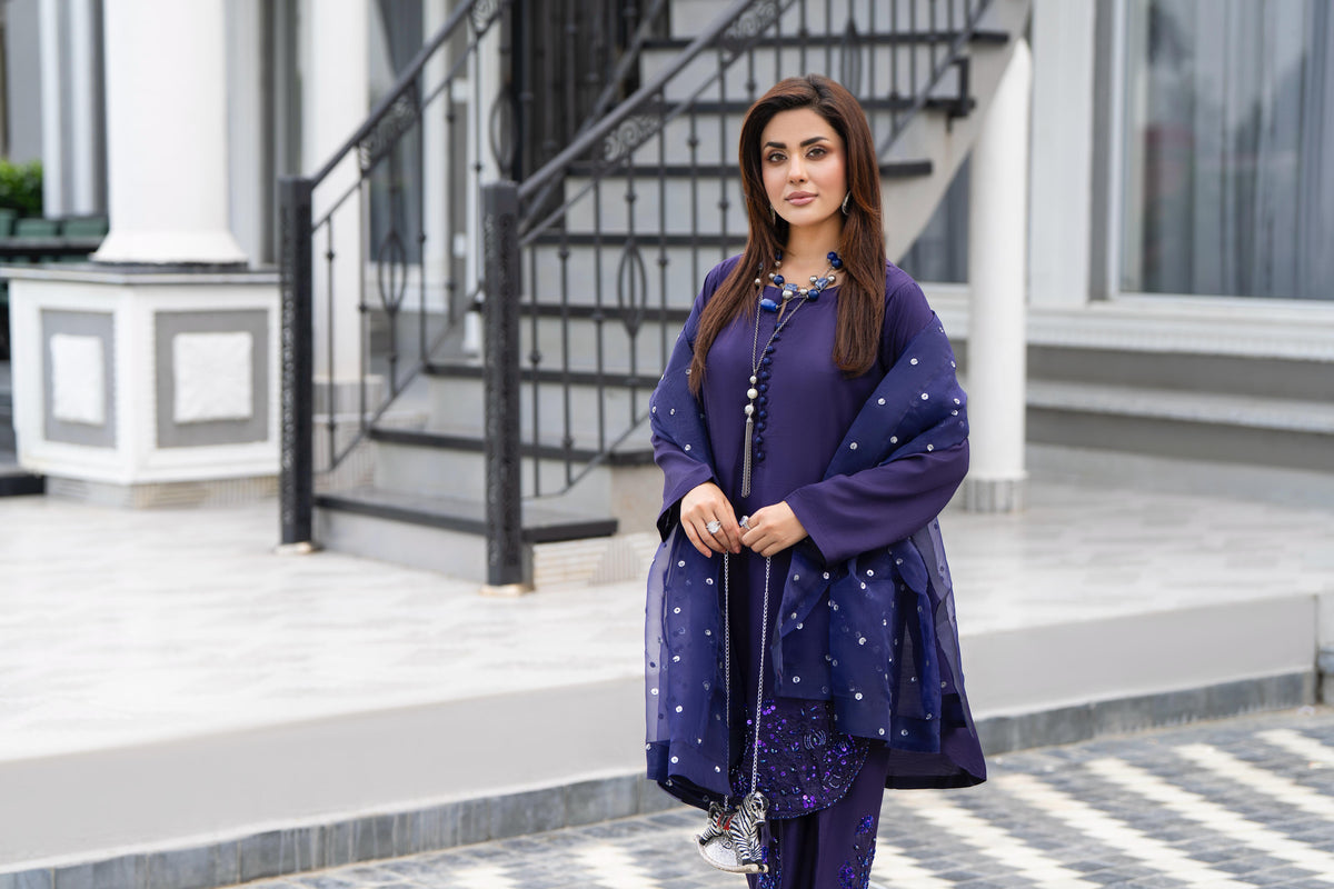 Zimal Farshi Silk Suits by Raniya.H