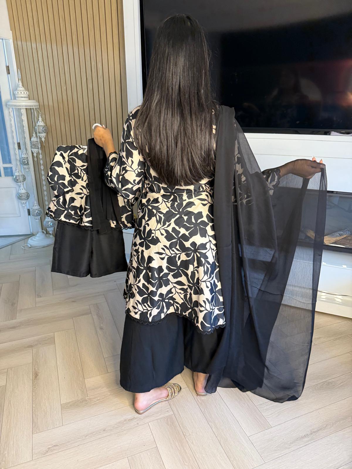 Hinan 2pc Mother & Daughter Umbrella Frock