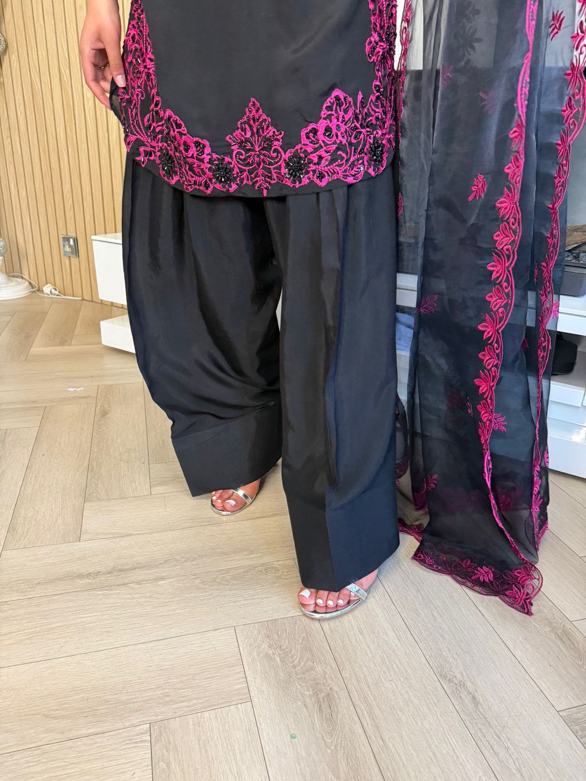 Zimal Farshi Silk Suits by Raniya.H
