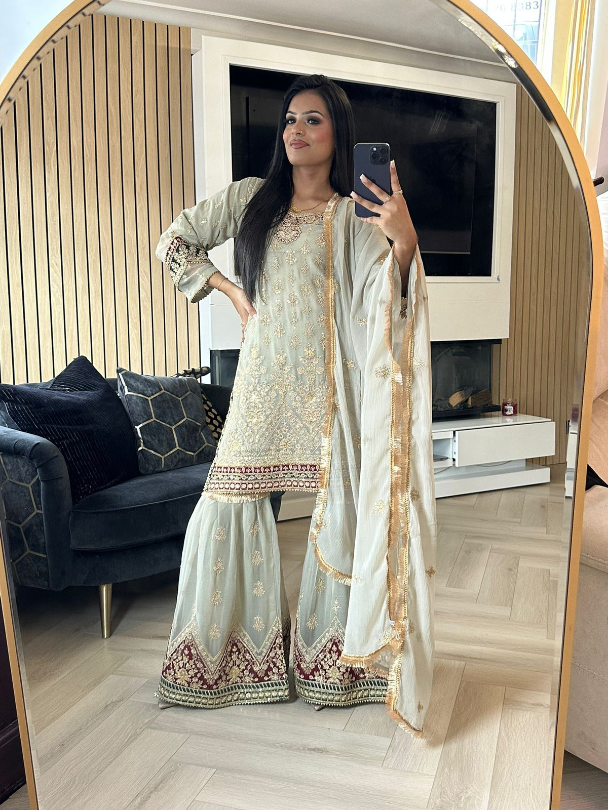 Enisa Gharara - Mint D2-A4