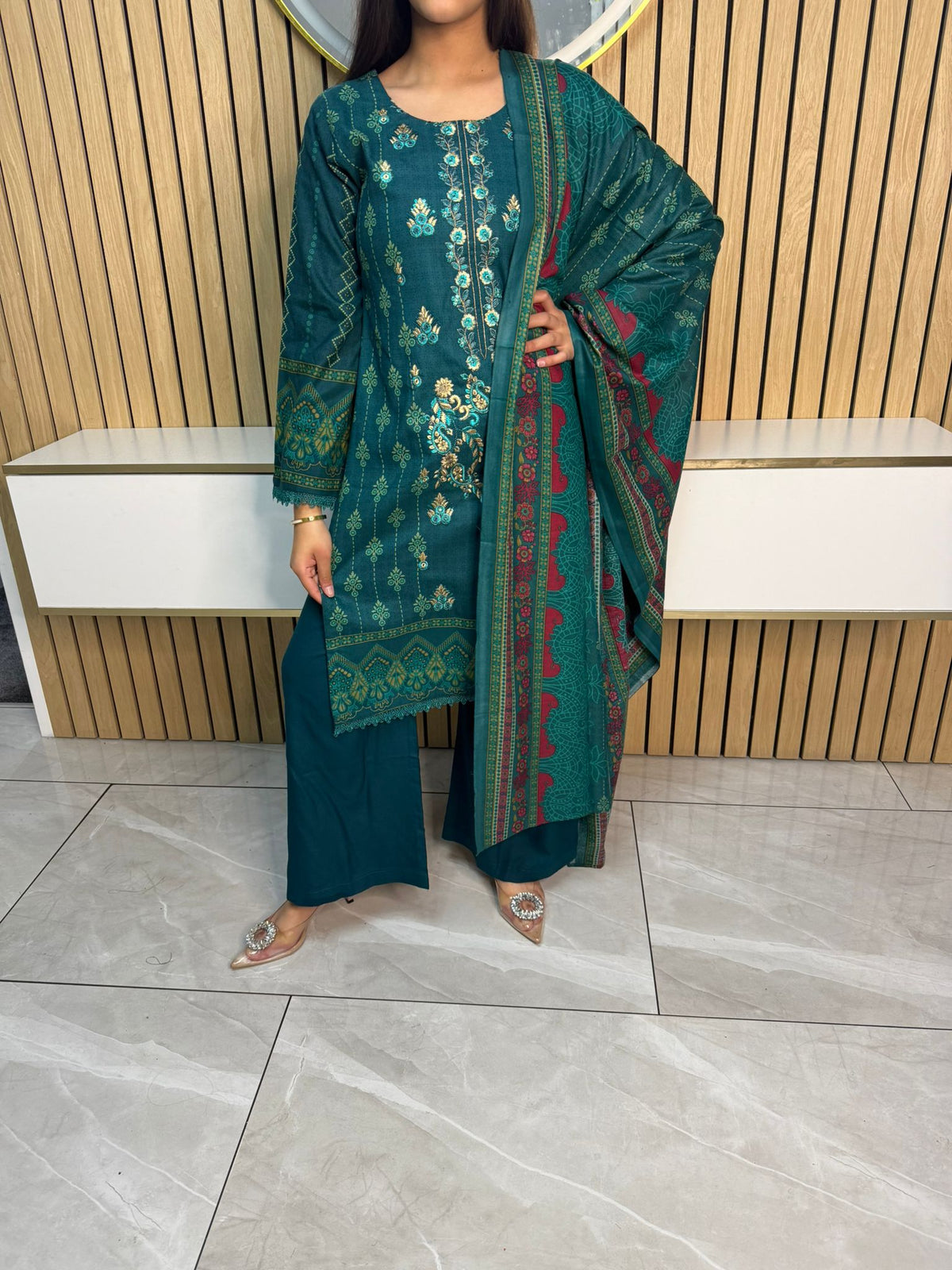 Arfa 3pc Dhannak suit with Shawl
