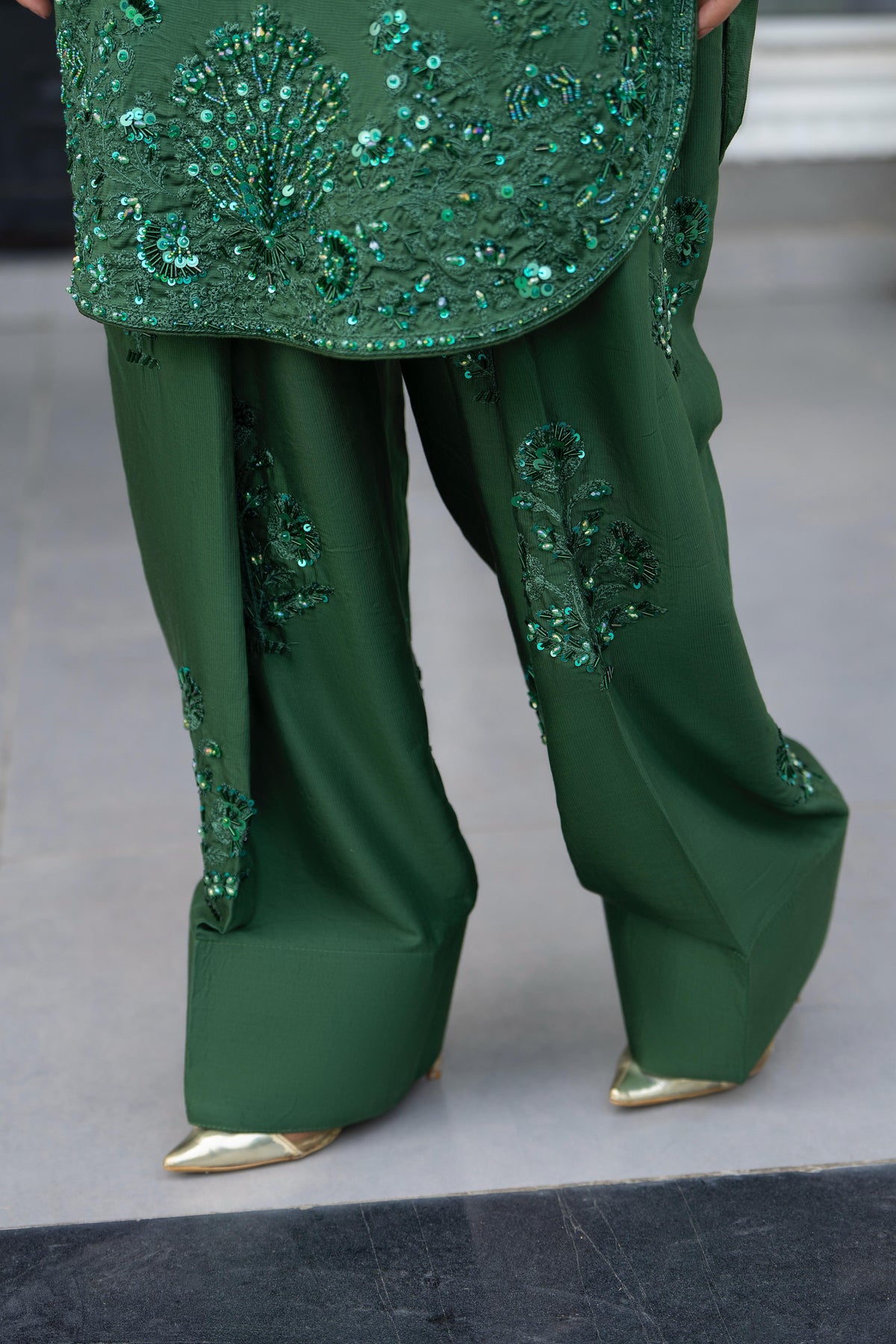 Zimal Farshi Silk Suits by Raniya.H