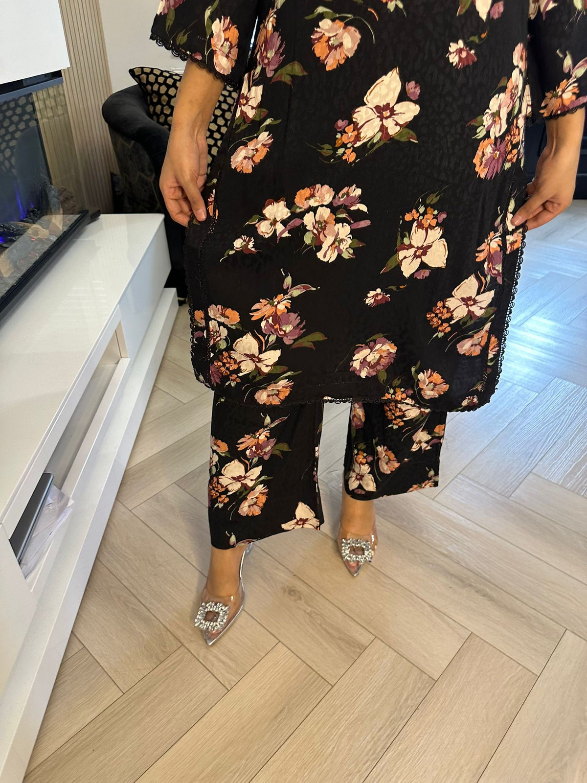 Zayna 2pc - Black Floral