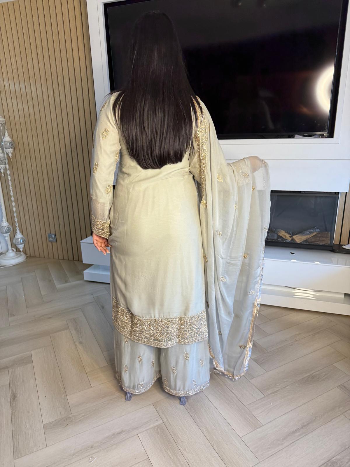 Manisba 3pc Mother & Daughter chiffon Suit With Plazzo