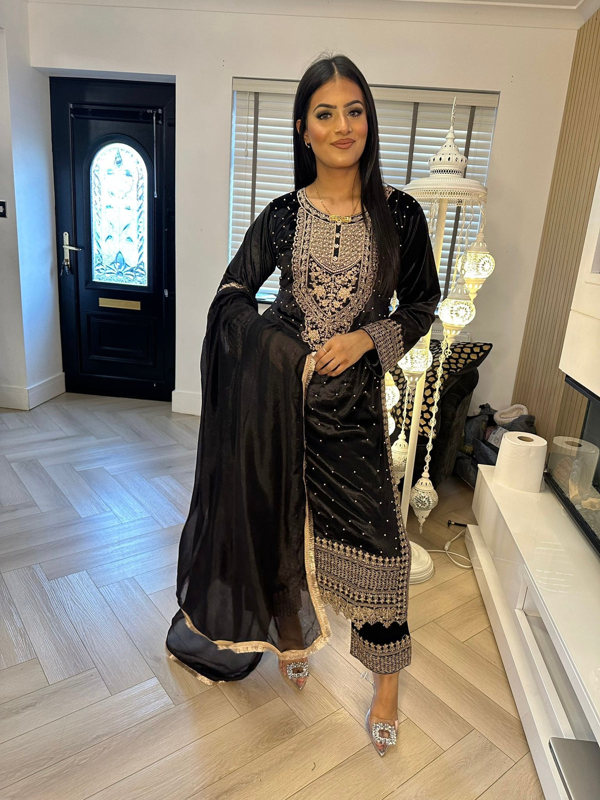 Velvet Pearl Embroidered 3pc Suit