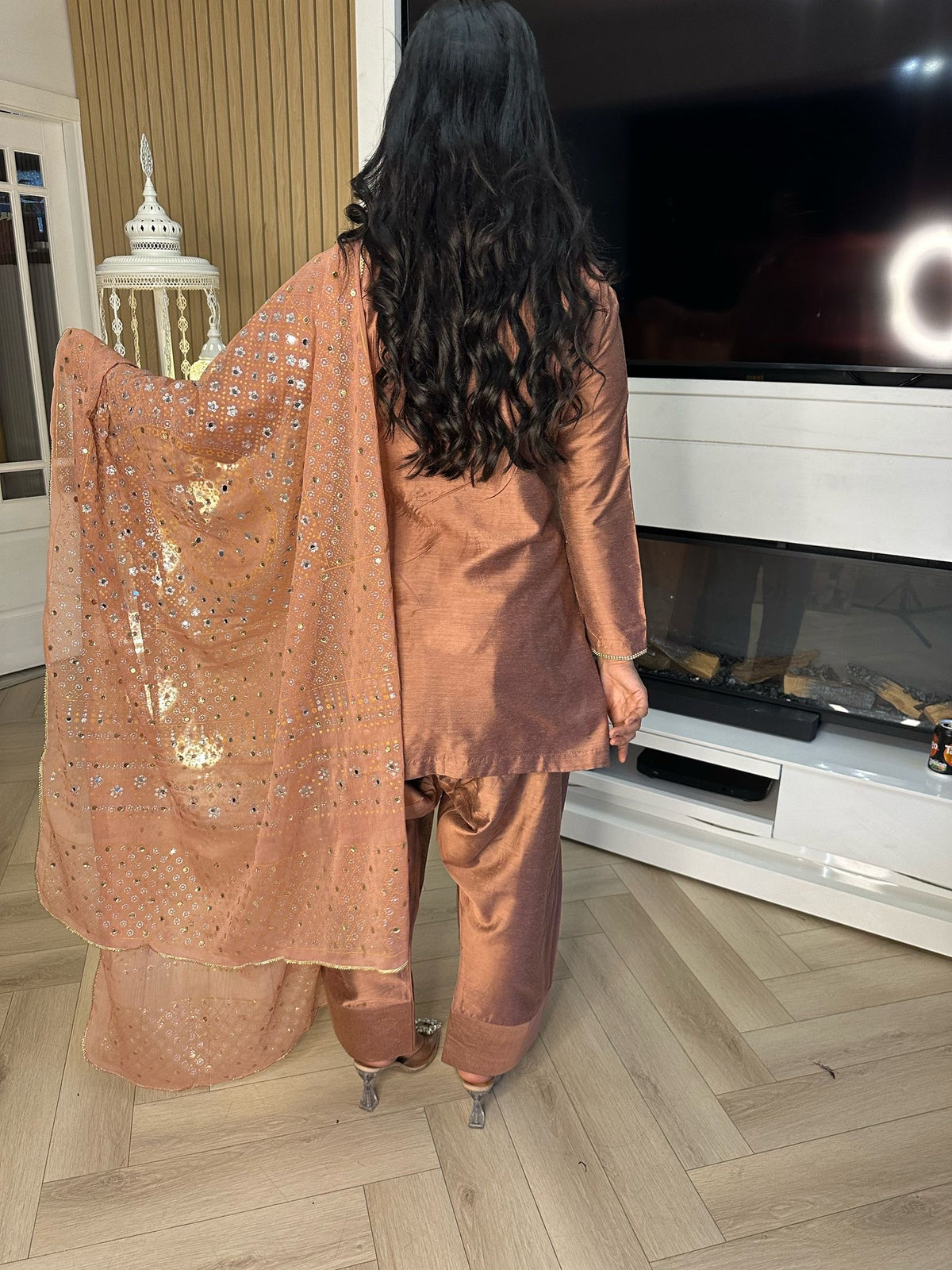 Bow 3pc Silk Farshi Shalwar Suit