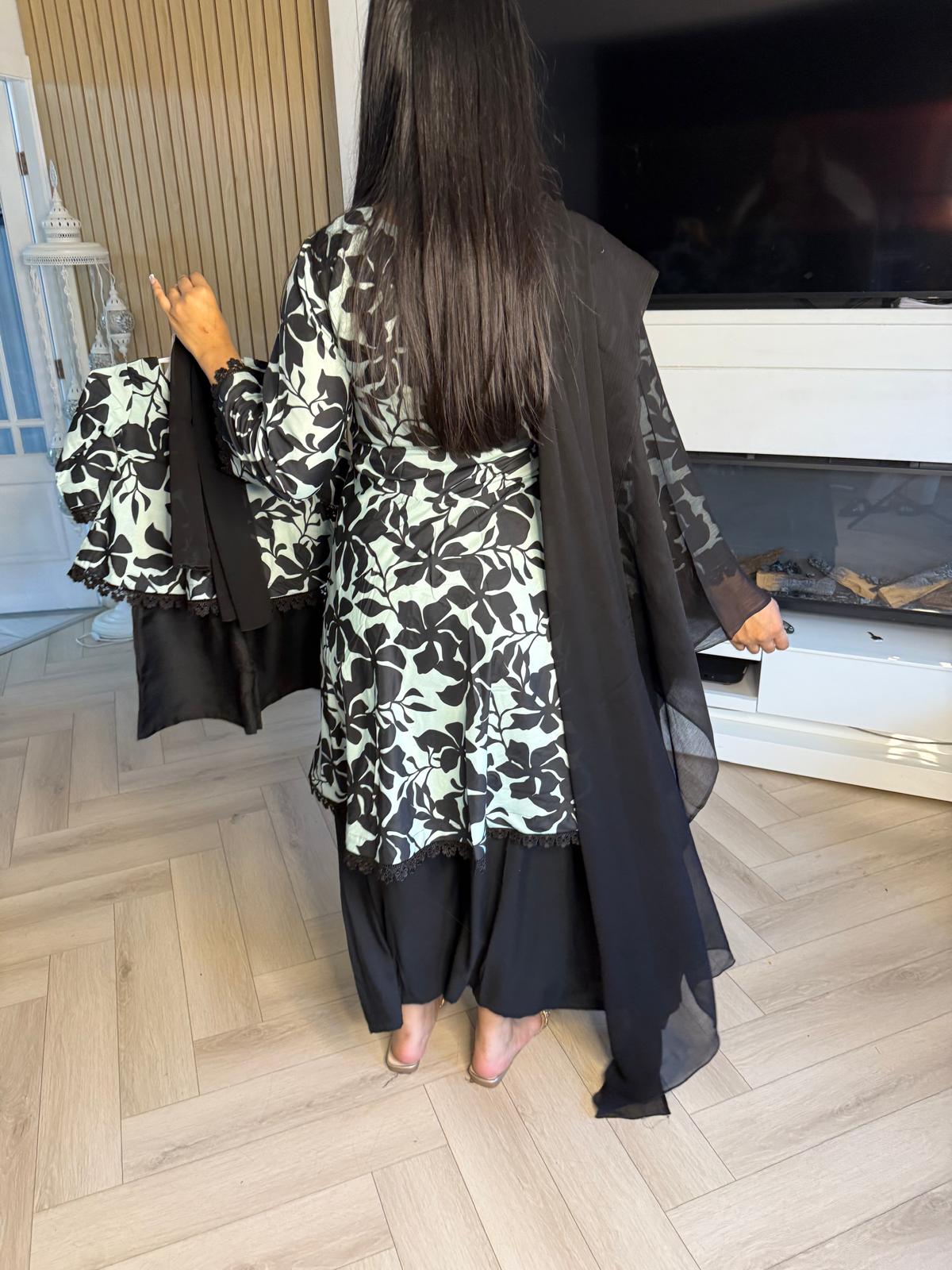 Hinan 2pc Mother & Daughter Umbrella Frock