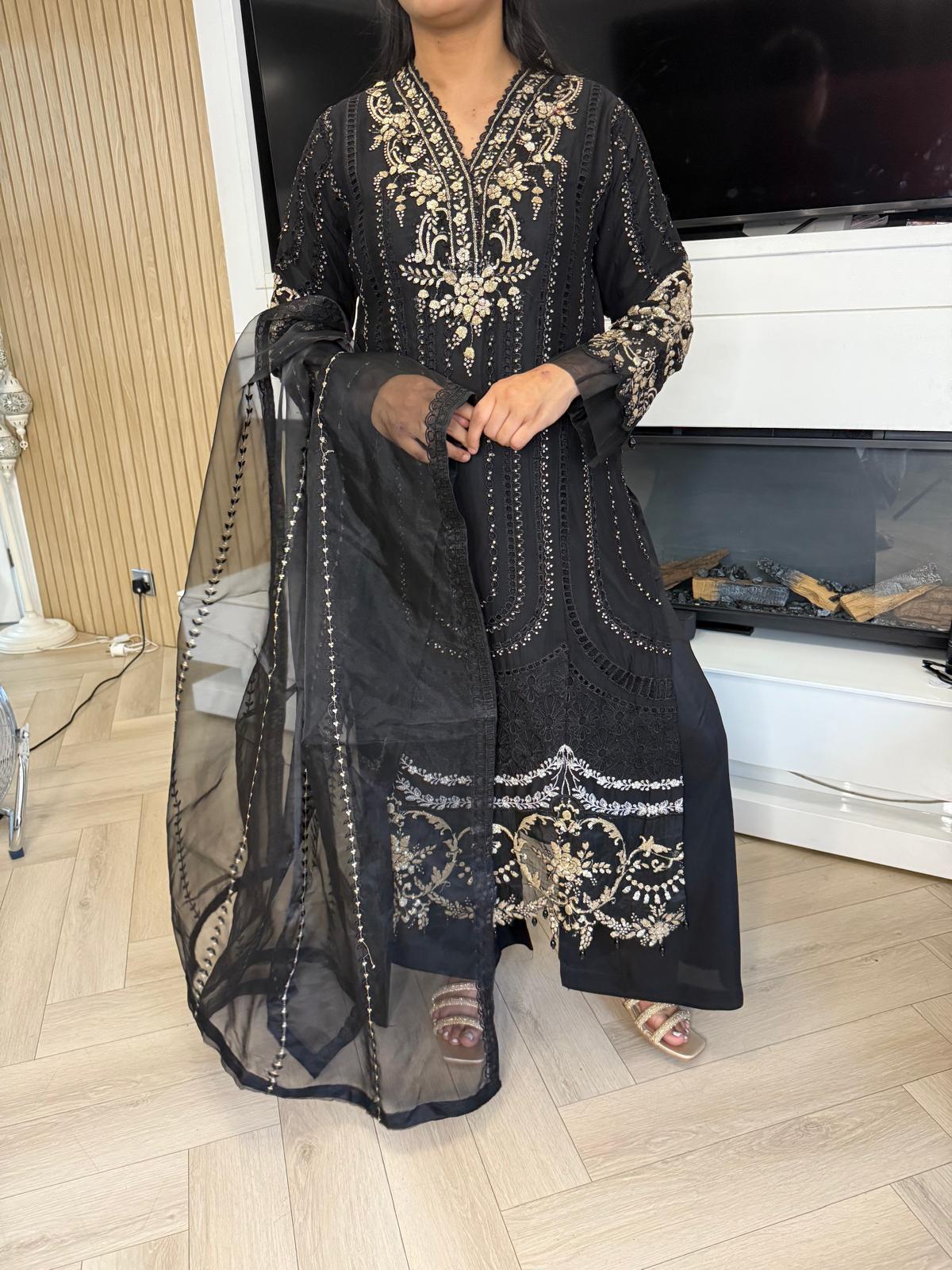 Salwa Chiffon 3PC Suit With Organza Duppata