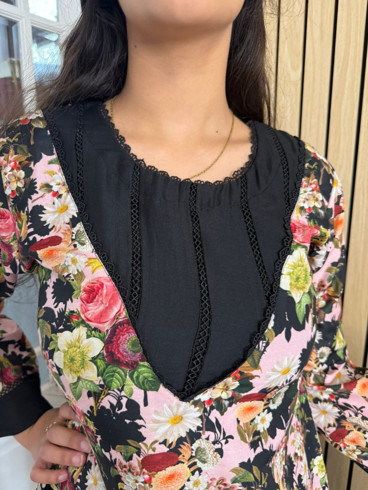 Firdaus 3pc Printed Suit With Plain Gharara