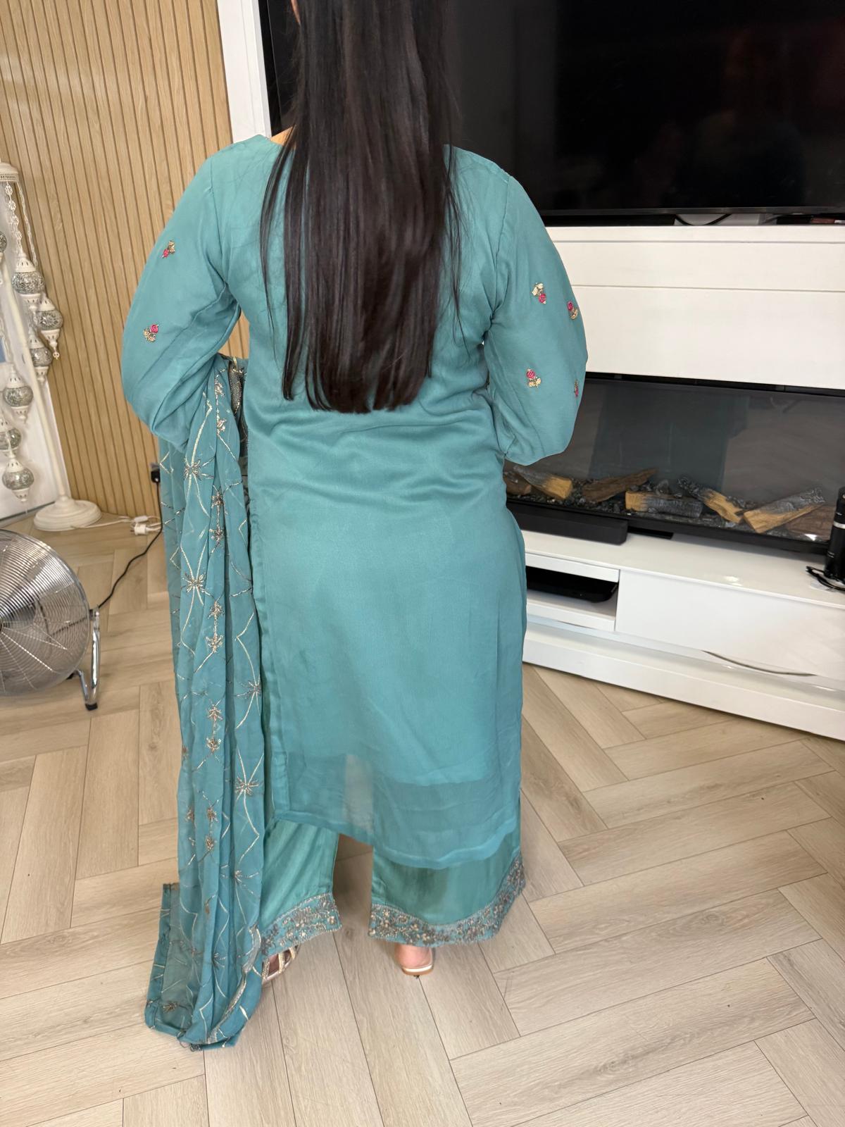 Atiqa Chiffon 3PC Suit With Organza Duppata