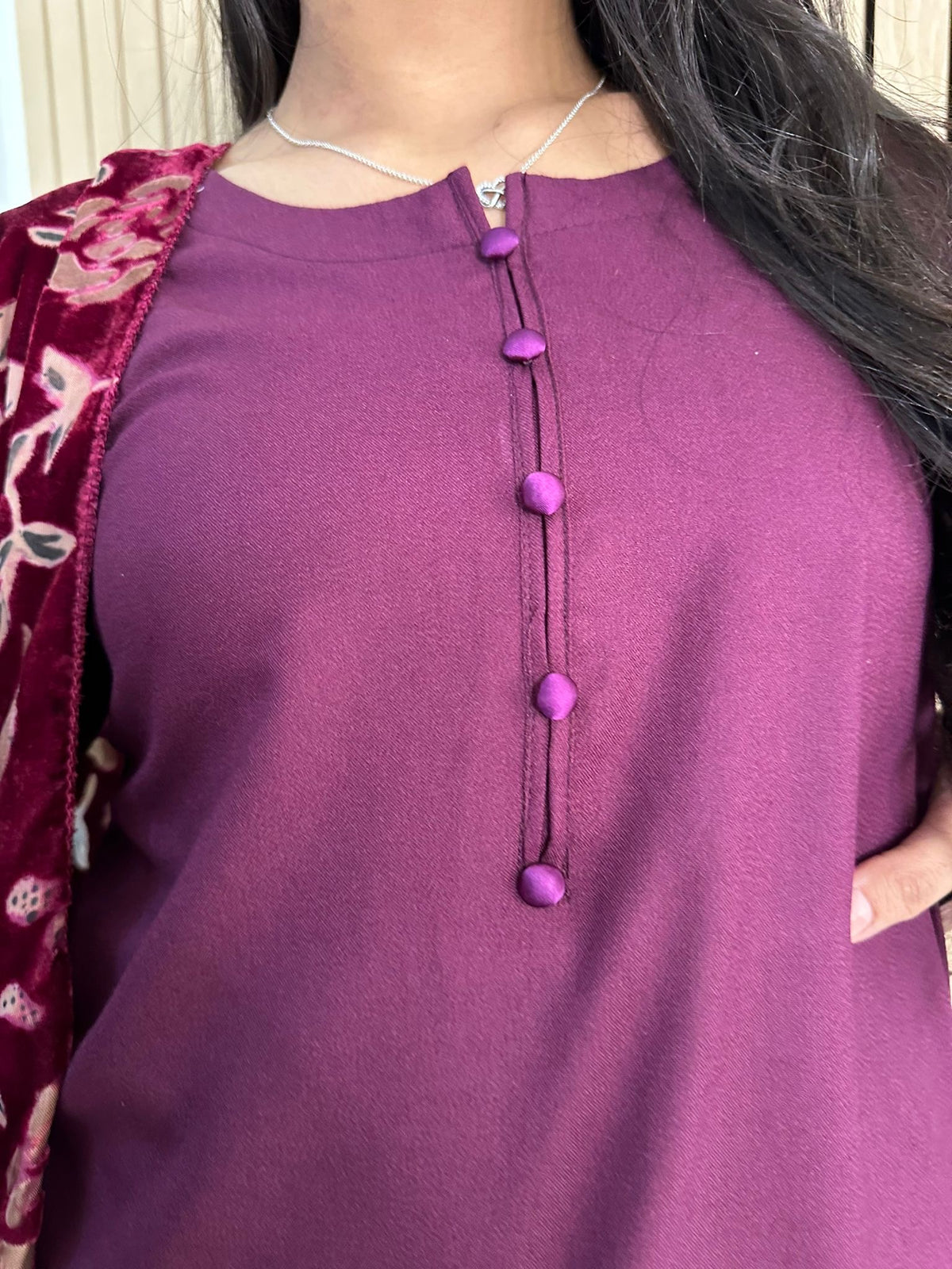 Dhanak Palachi - Plum U1-C1