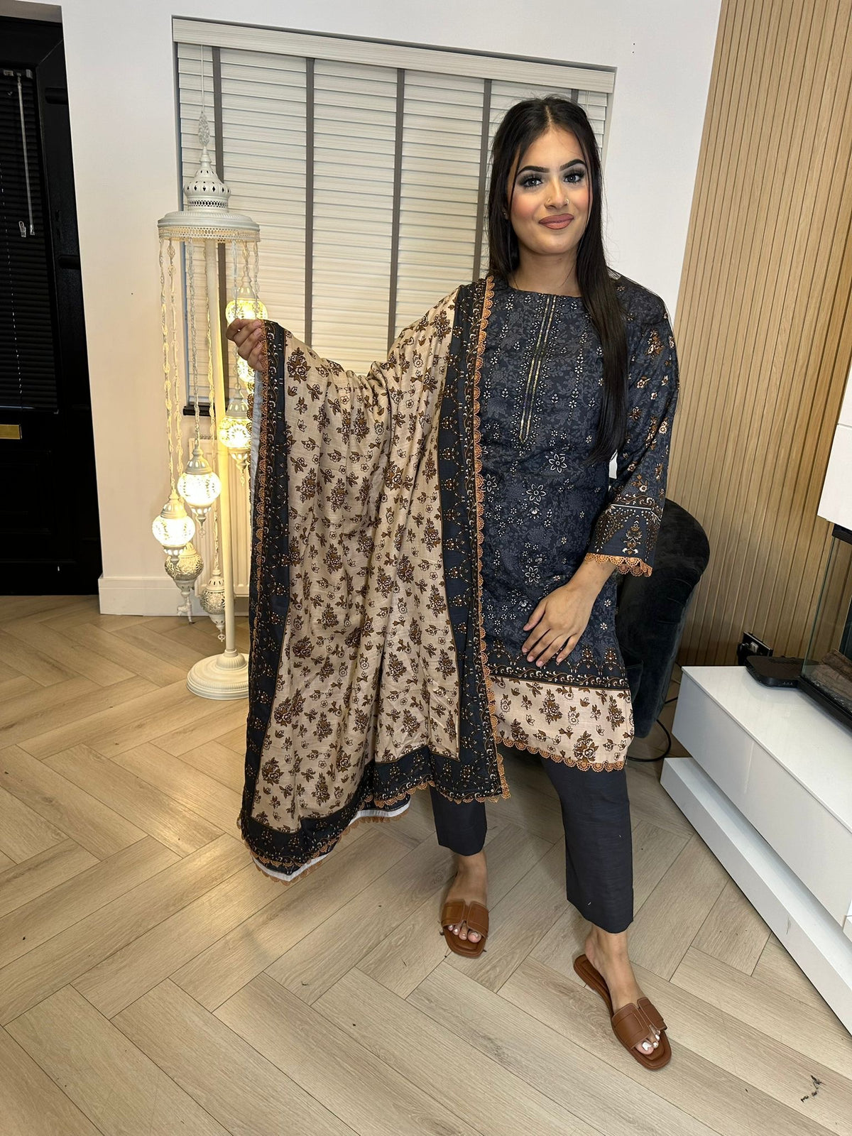 Safina Khaddar 3PC- Charcoal