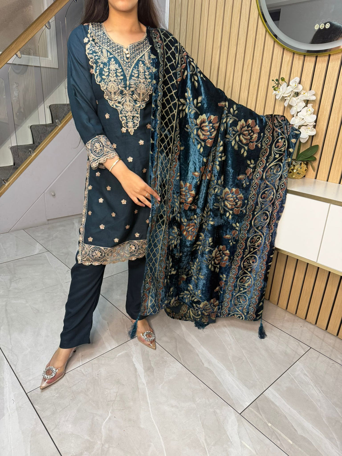 Asia 3pc Embroidered Dhanak Suit With Palachi Shawl