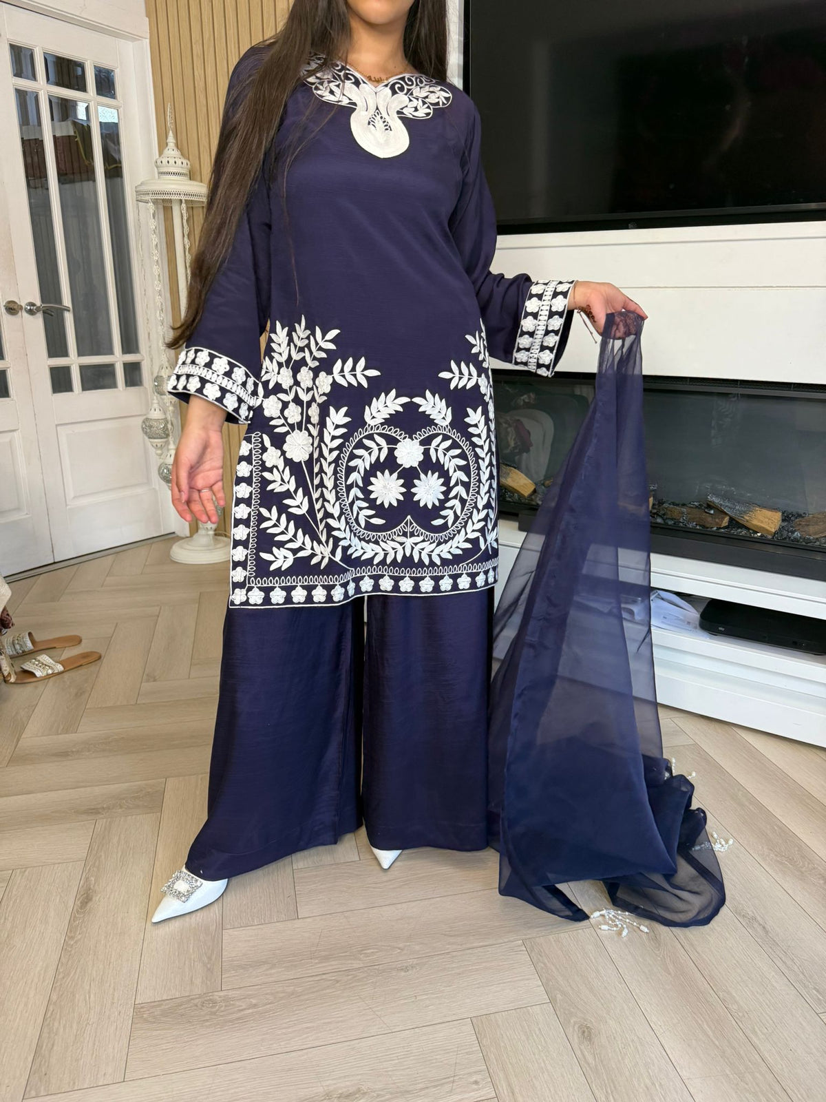 Zimal Farshi Silk Suits by Raniya.H