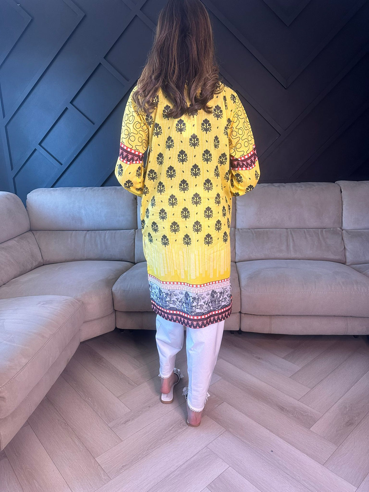 Sale So Kamal Kurta - Yellow