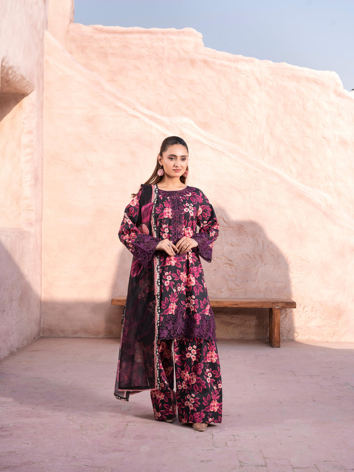 Viral Sensation 3pc Lawn Farshi Suits By Raniya U4-B2