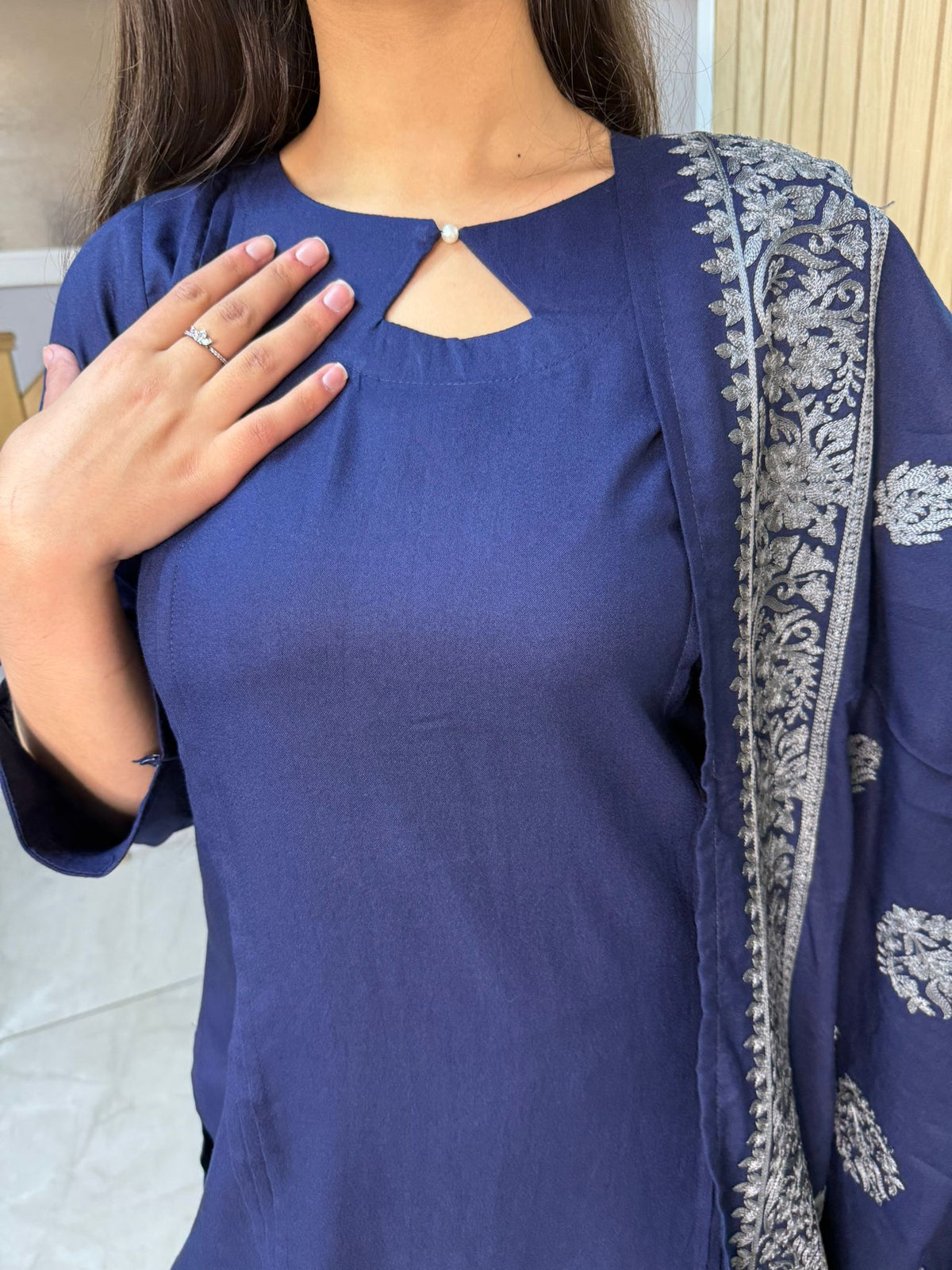 Noor Zahra 3pc Dhannak Suit With Embroidered Shawl