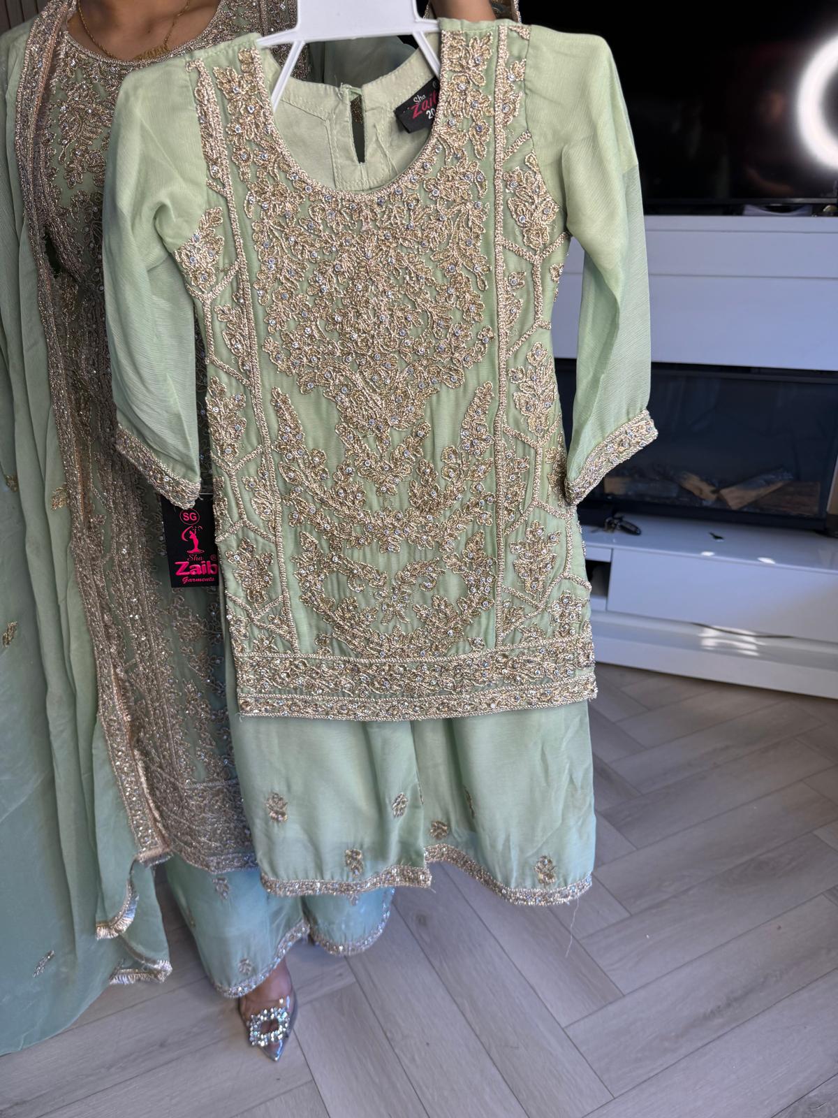 Manisba 3pc Mother & Daughter chiffon Suit With Plazzo