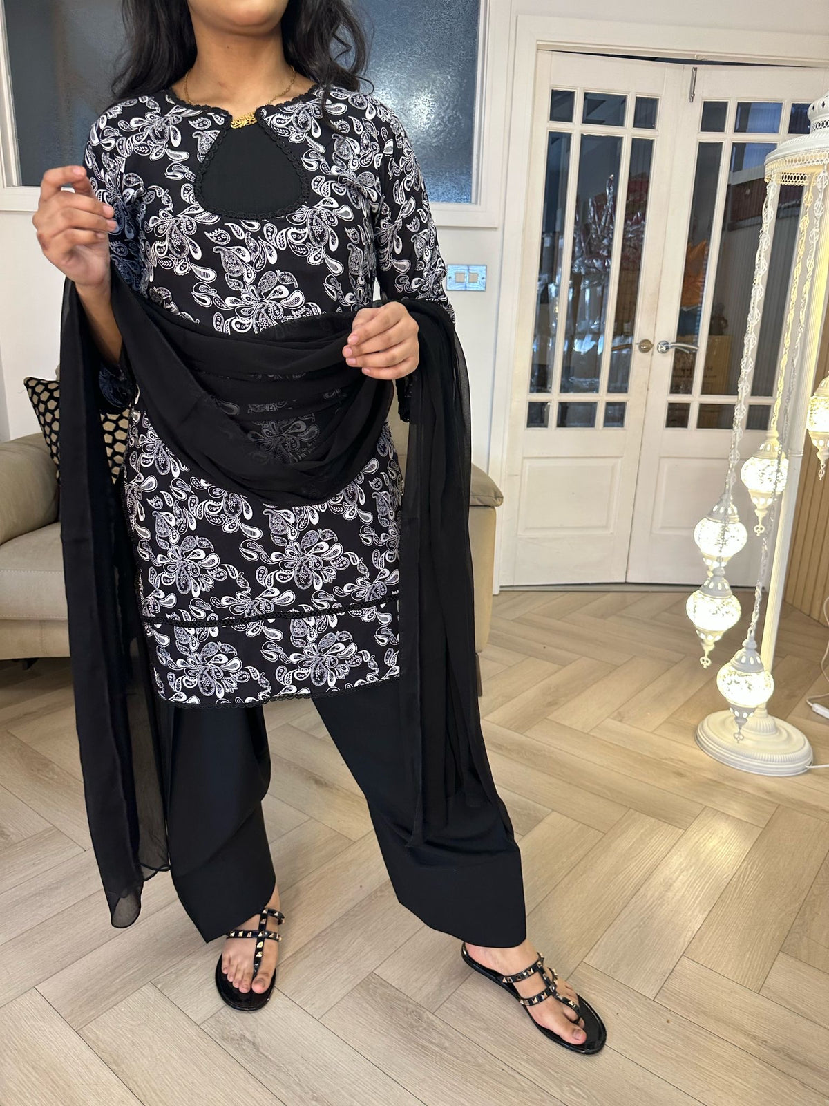 Maryam 3pc Mother & Daughter Farshi Shalwar
