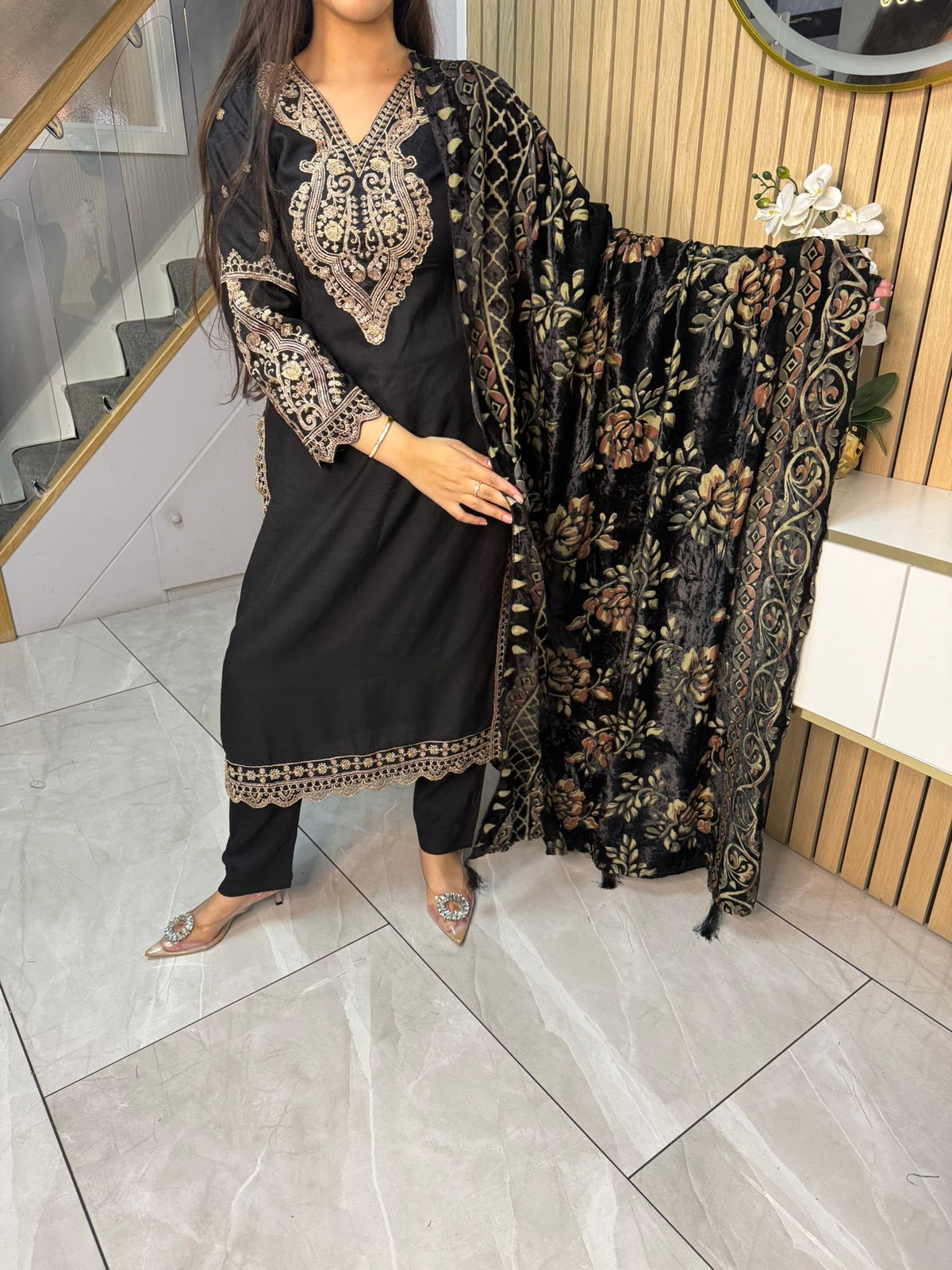 Asia 3pc Embroidered Dhanak Suit With Palachi Shawl