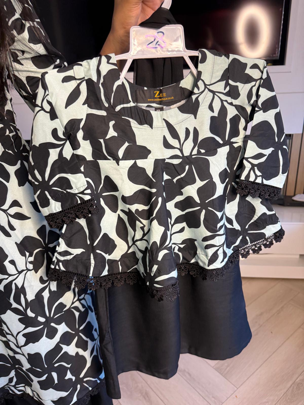 Hinan 2pc Mother & Daughter Umbrella Frock