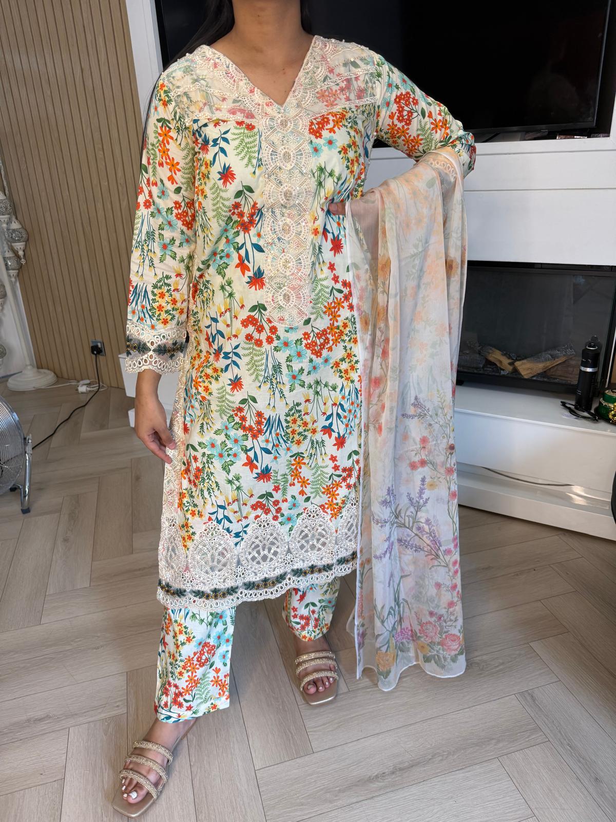 Adeela 3pc Printed Lawn Suit