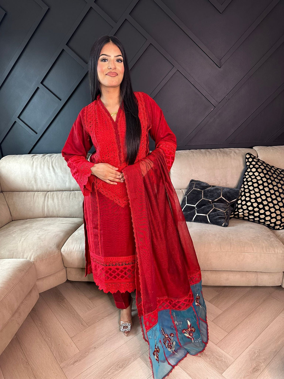 Sakeena 3pc Chikankari Suit U3-C1