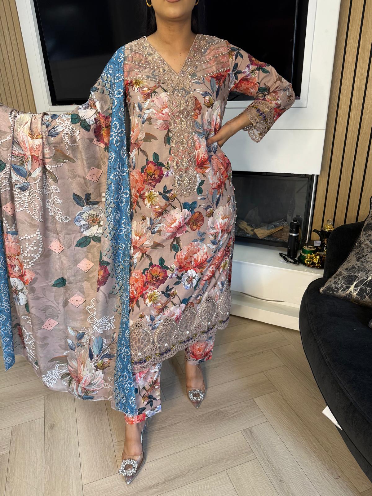 Adeela 3pc Printed Lawn Suit