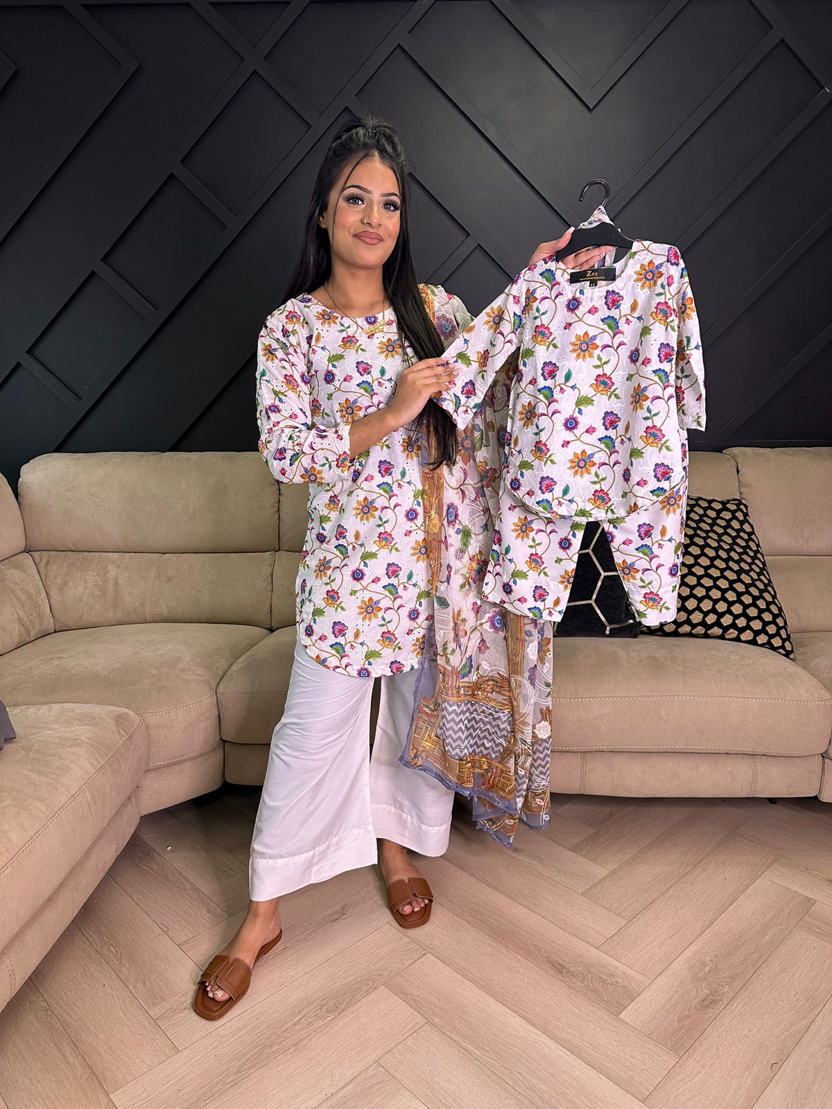 Reema M&D Short Kameez- White Floral