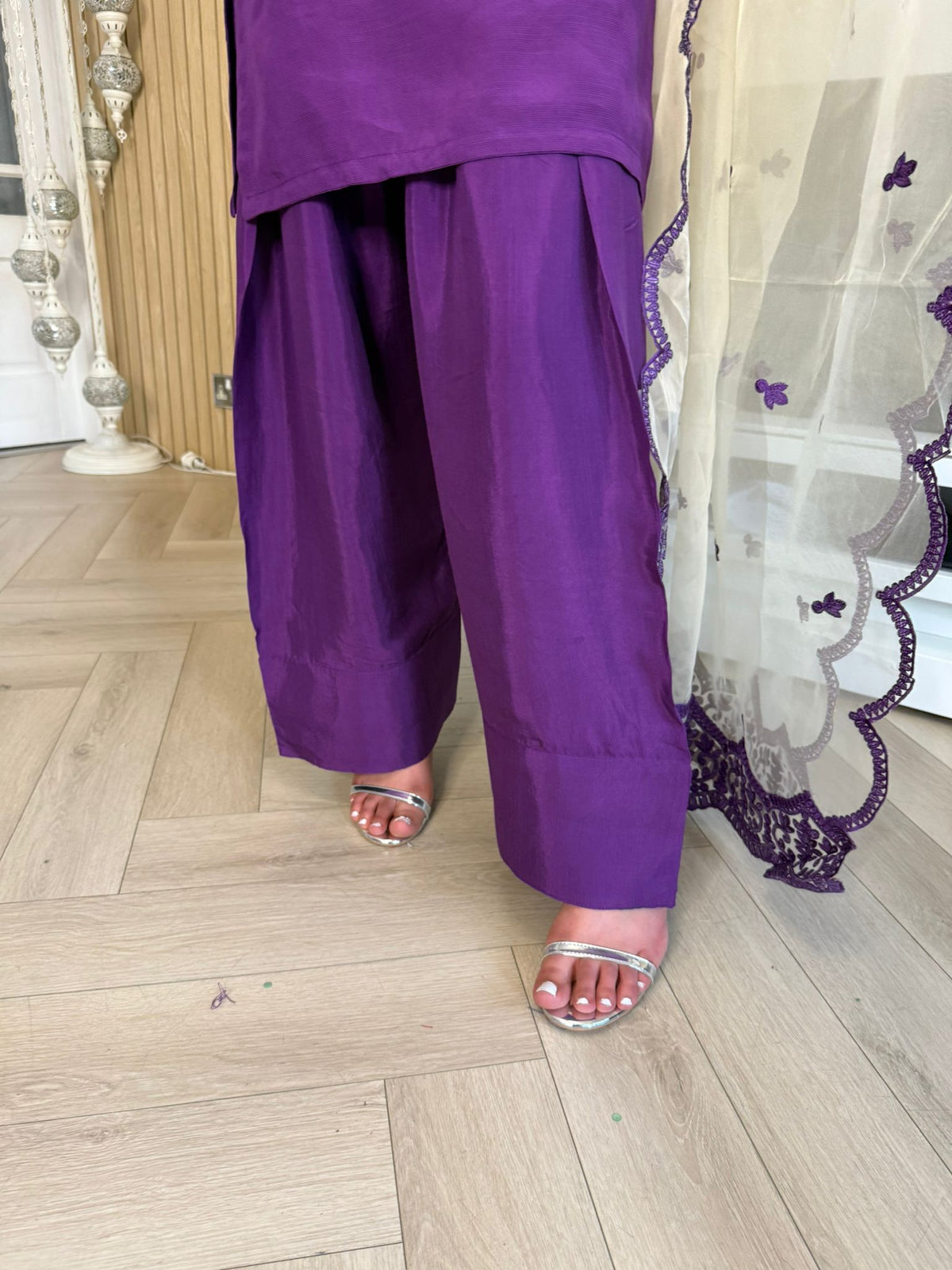 Zimal Farshi Silk Suits by Raniya.H