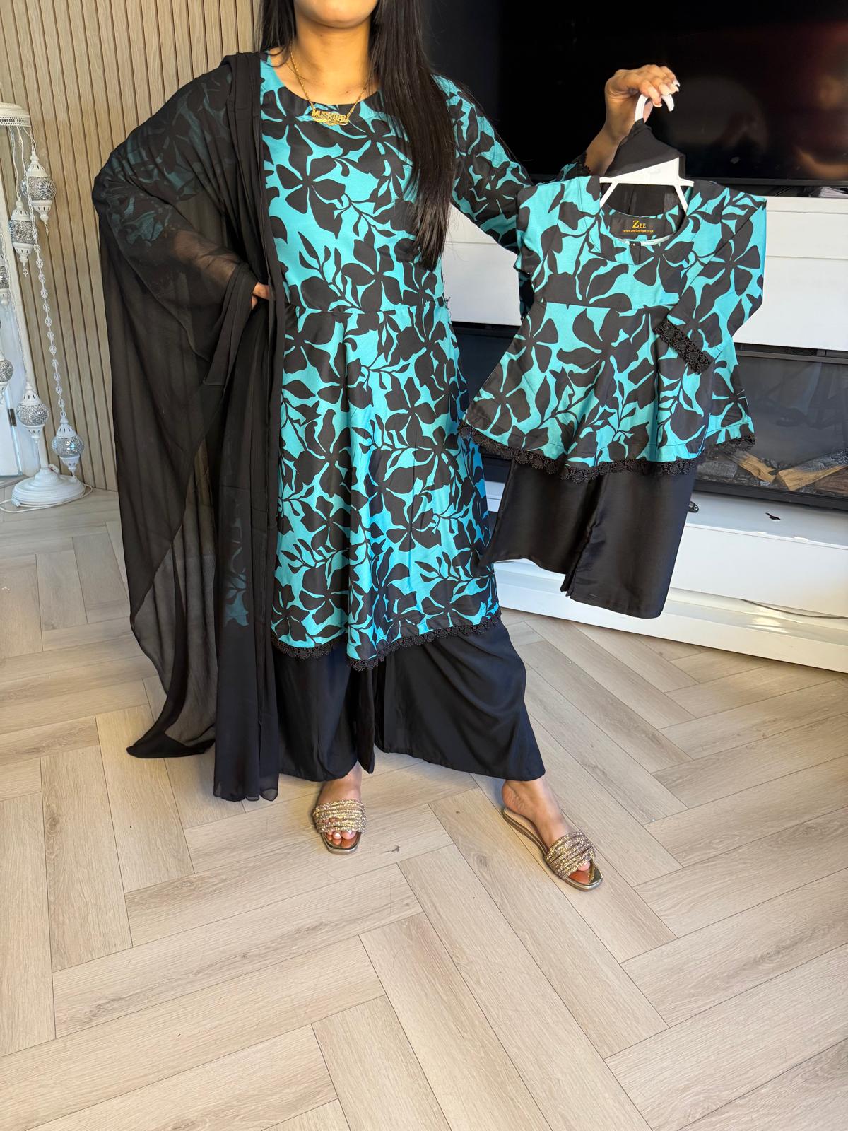 Hinan 2pc Mother & Daughter Umbrella Frock