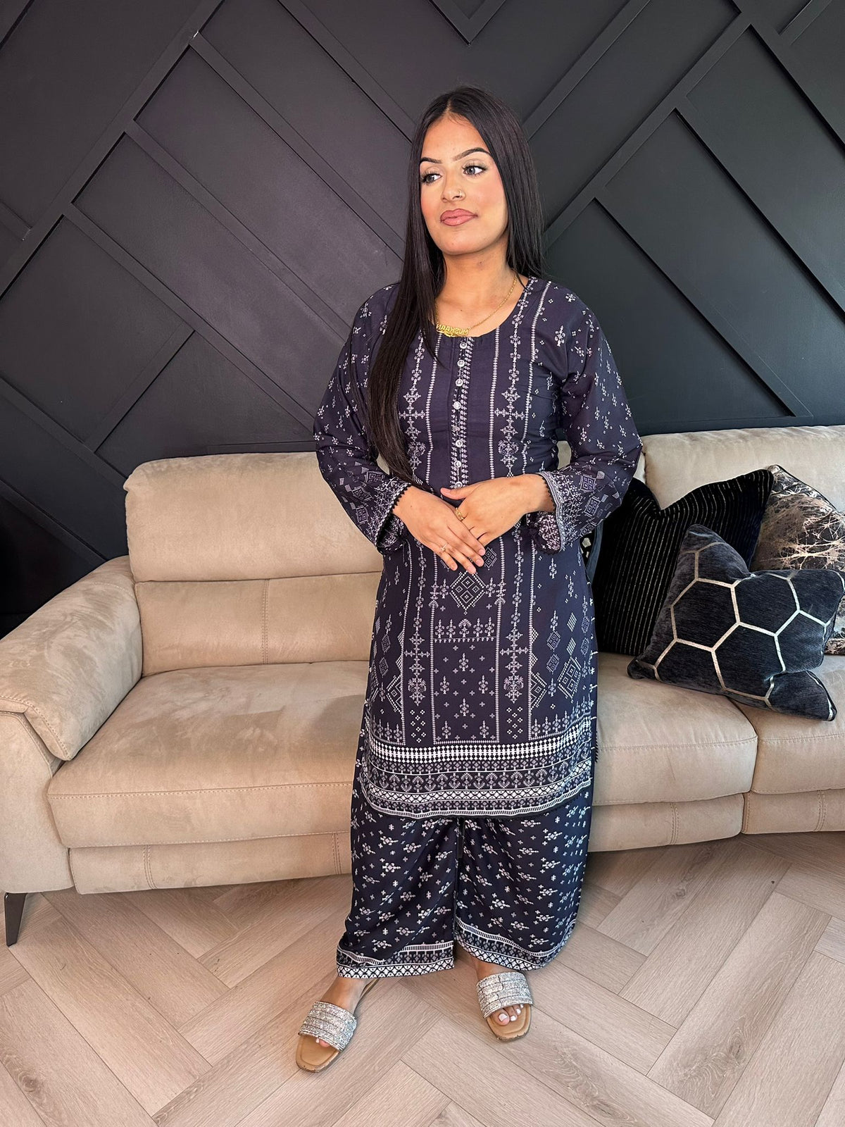 Afreen 2Pc - Navy & White