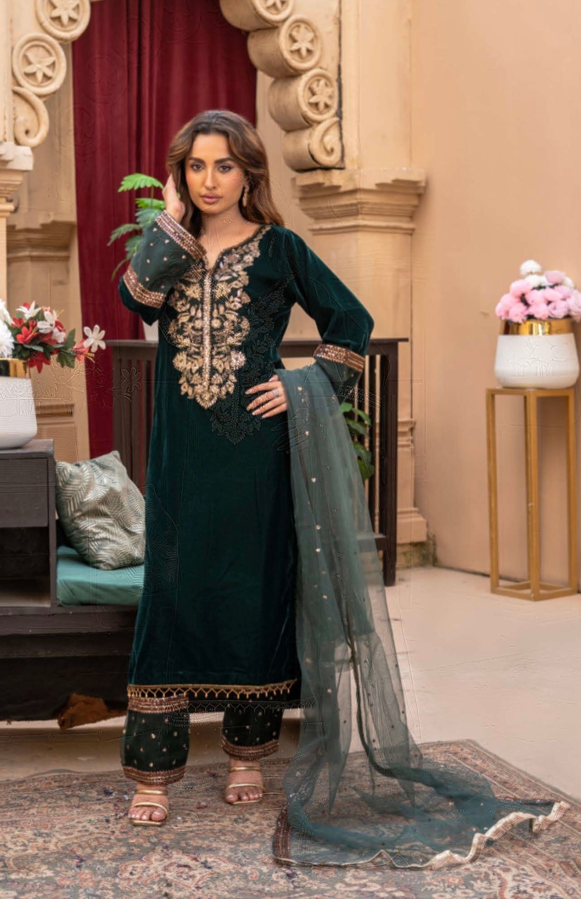 Maheen 3pc Embroidered Velvet Suit With Organza Dupatta U2-C1