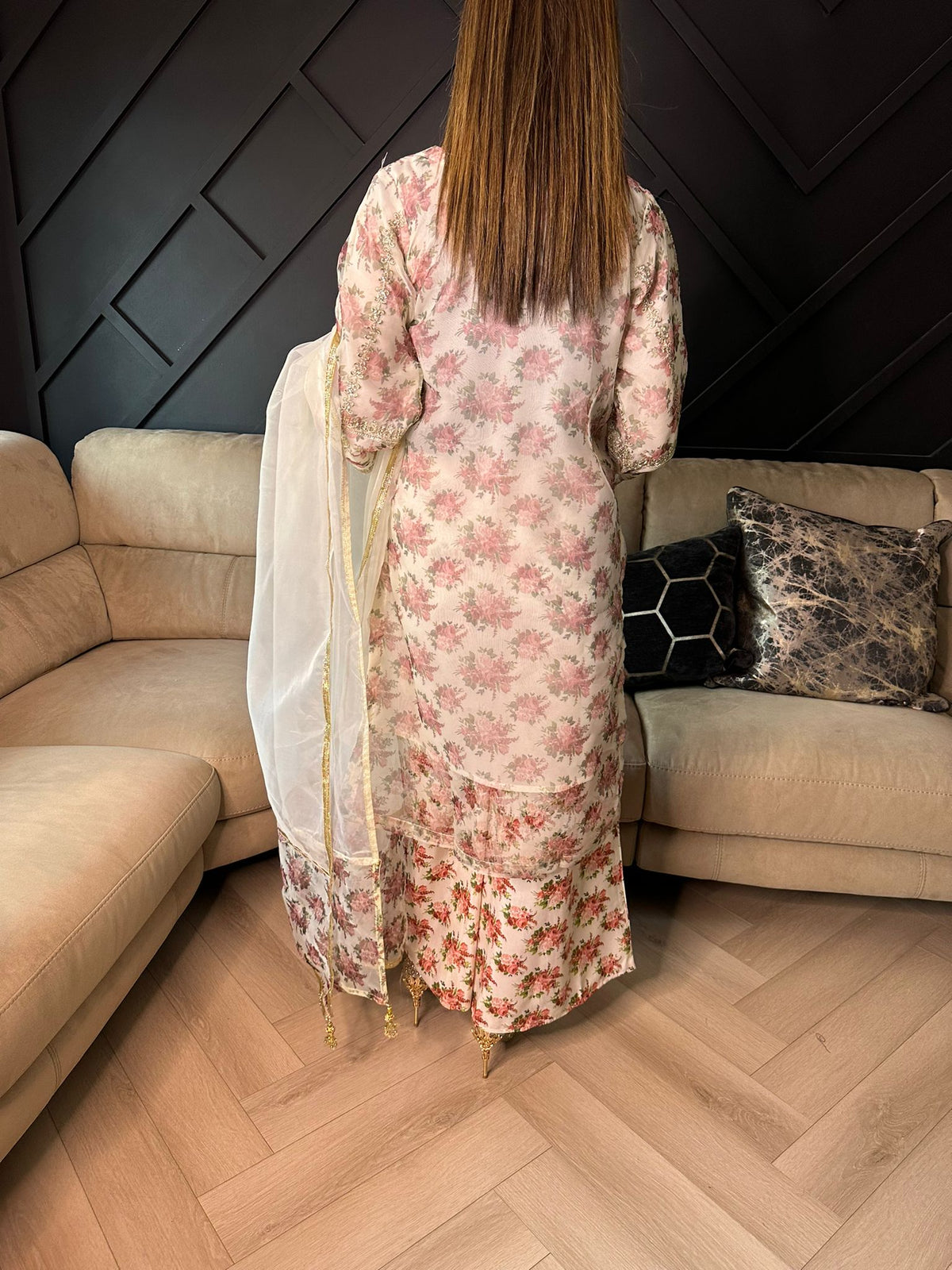 Naghma by Raniya - Cream Floral