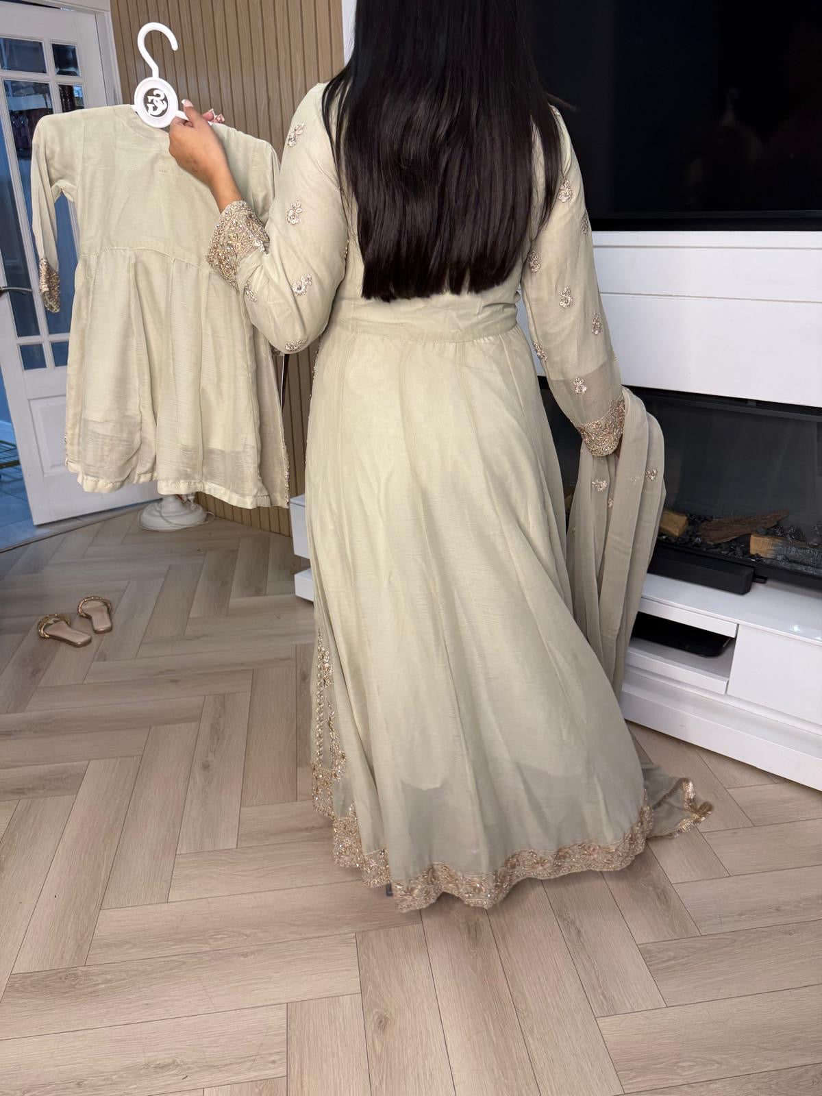 Felisha 3pc Mother & Daughter Frock