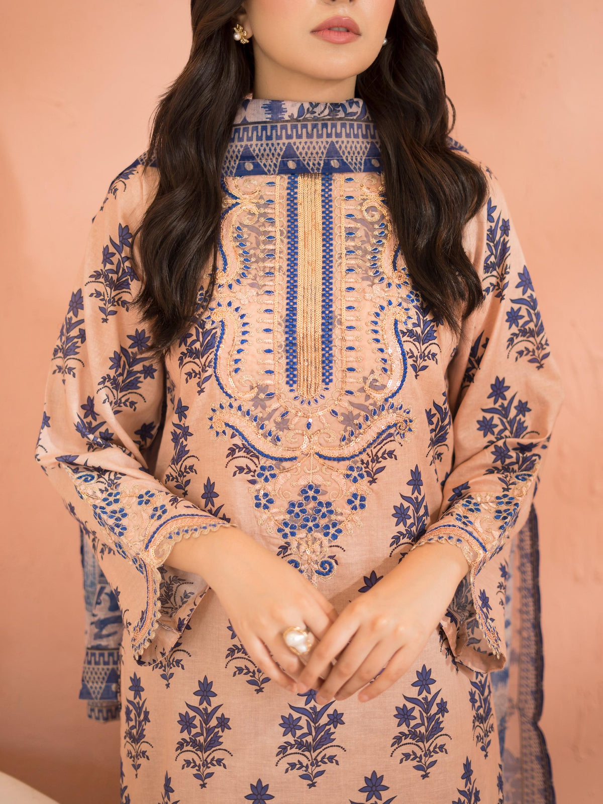 Siyaara By Raniya 3pc Lawn Suit