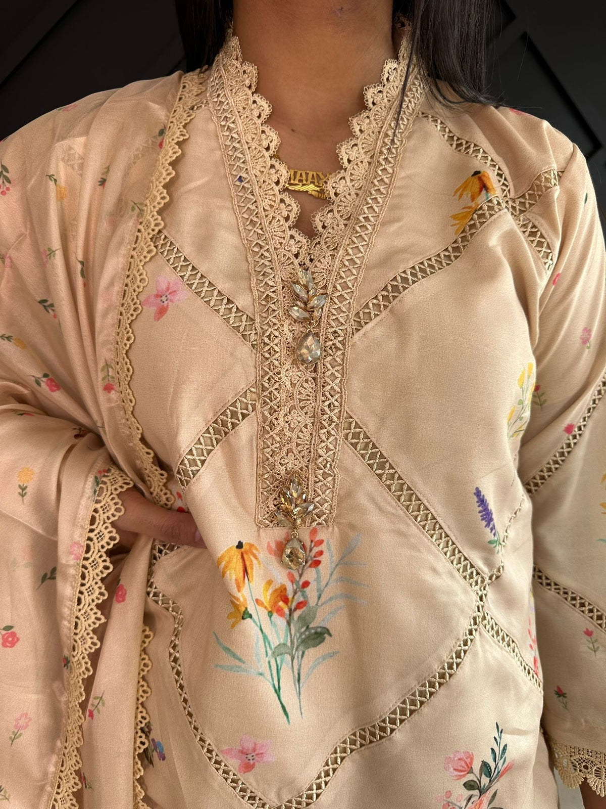 Aaeedah 3pc Cotton Suit with Floral Printed Kameez U3-E3