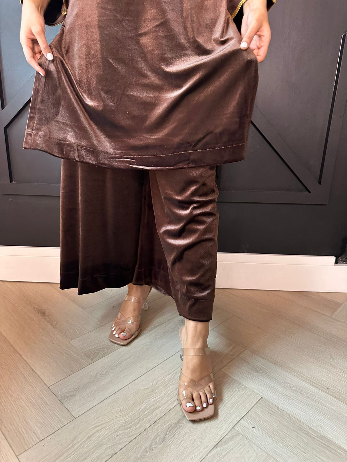 Sadia Velvet 2 piece - Brown U1-C1