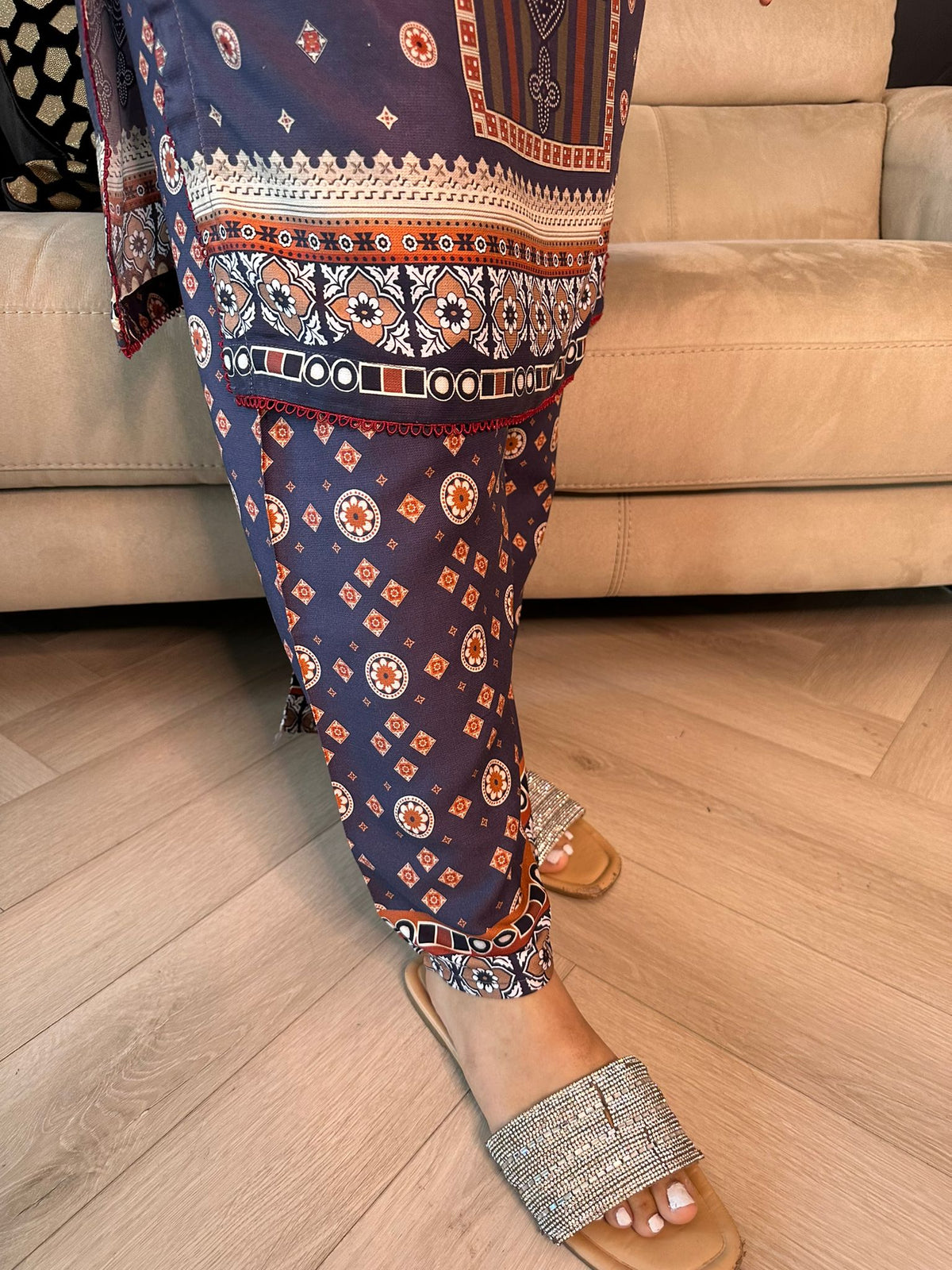 Afreen 2Pc - Navy & Red Ethnic Print U1-A4