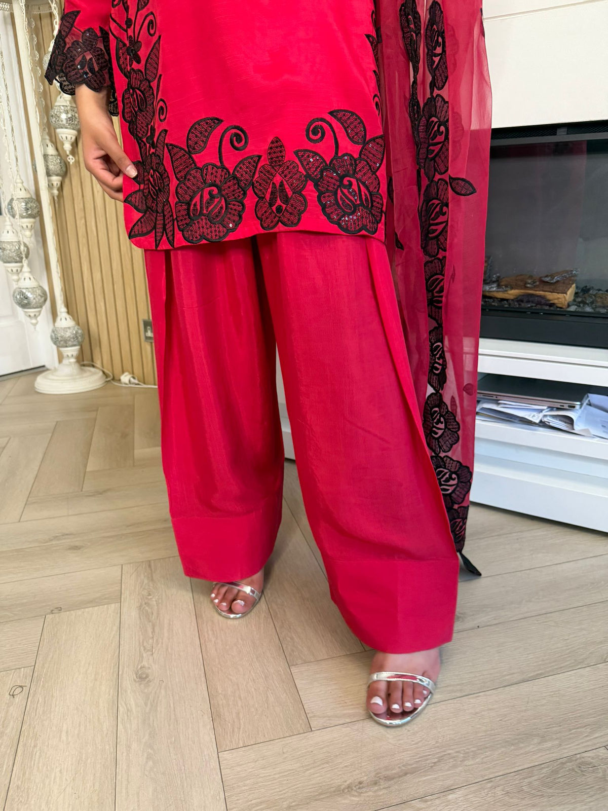 Zimal Farshi Silk Suits by Raniya.H