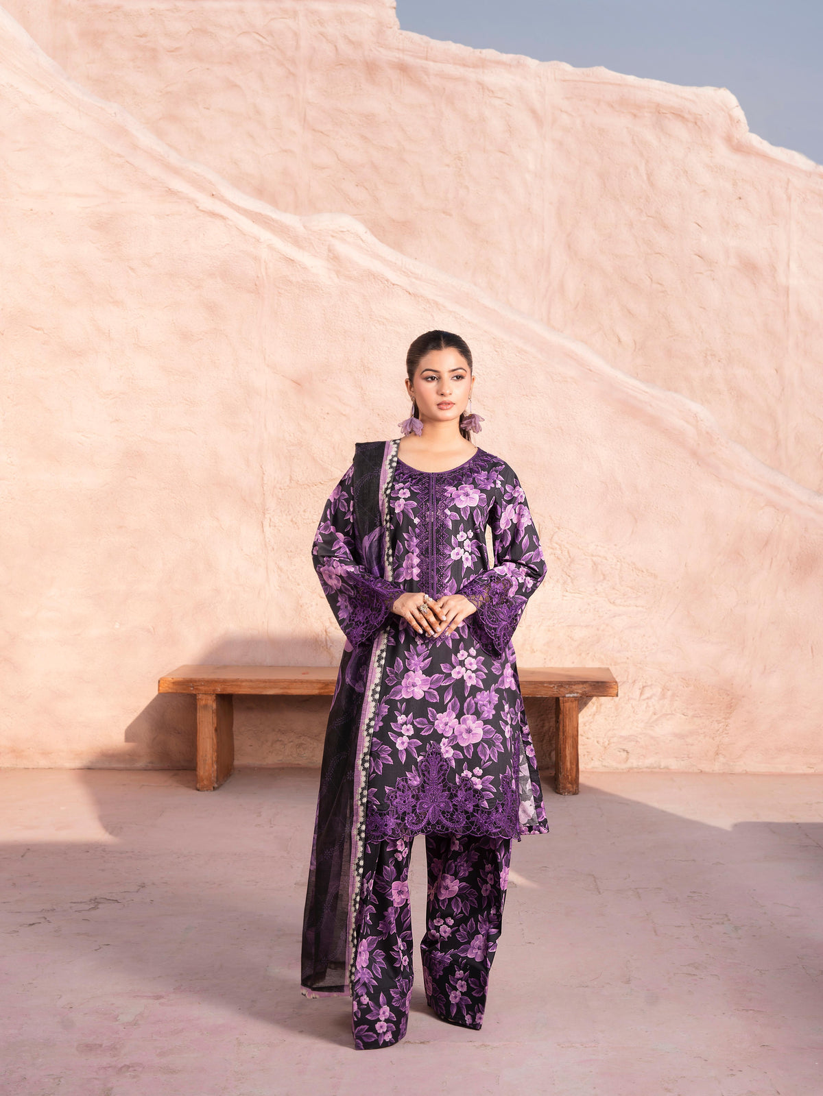 Viral Sensation 3pc Lawn Farshi Suits By Raniya U4-B2
