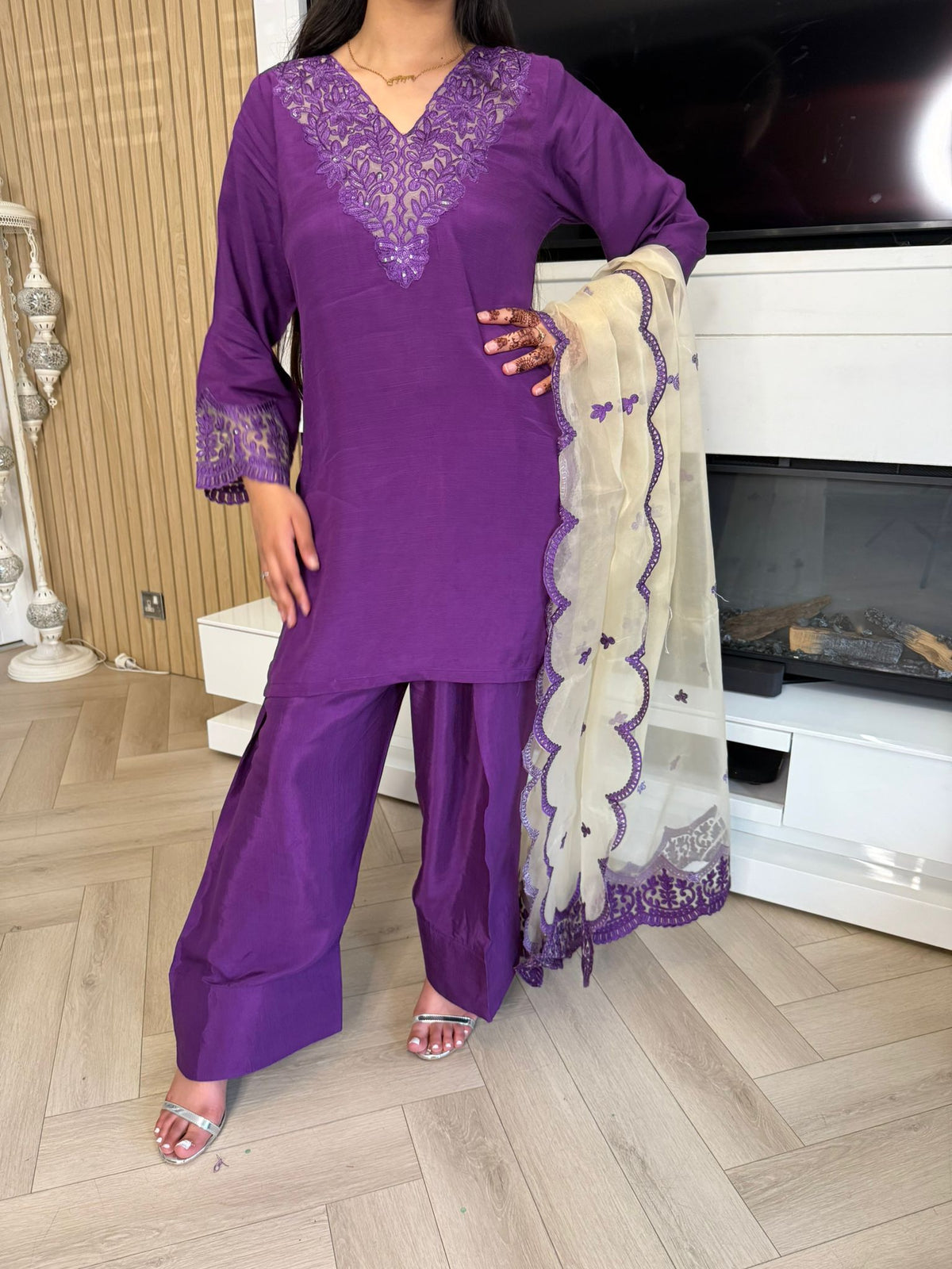 Zimal Farshi Silk Suits by Raniya.H