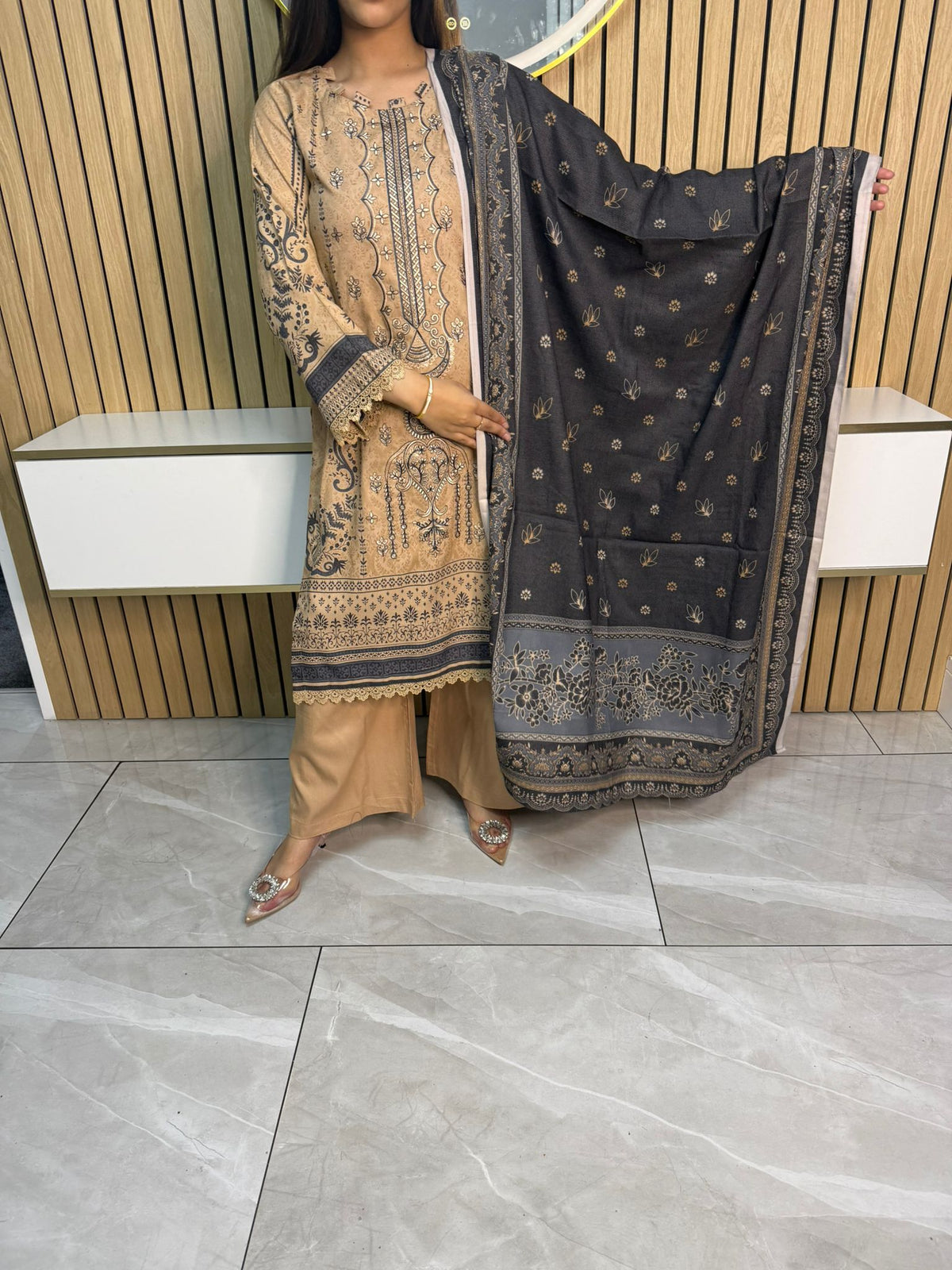 Arfa 3pc Dhannak suit with Shawl